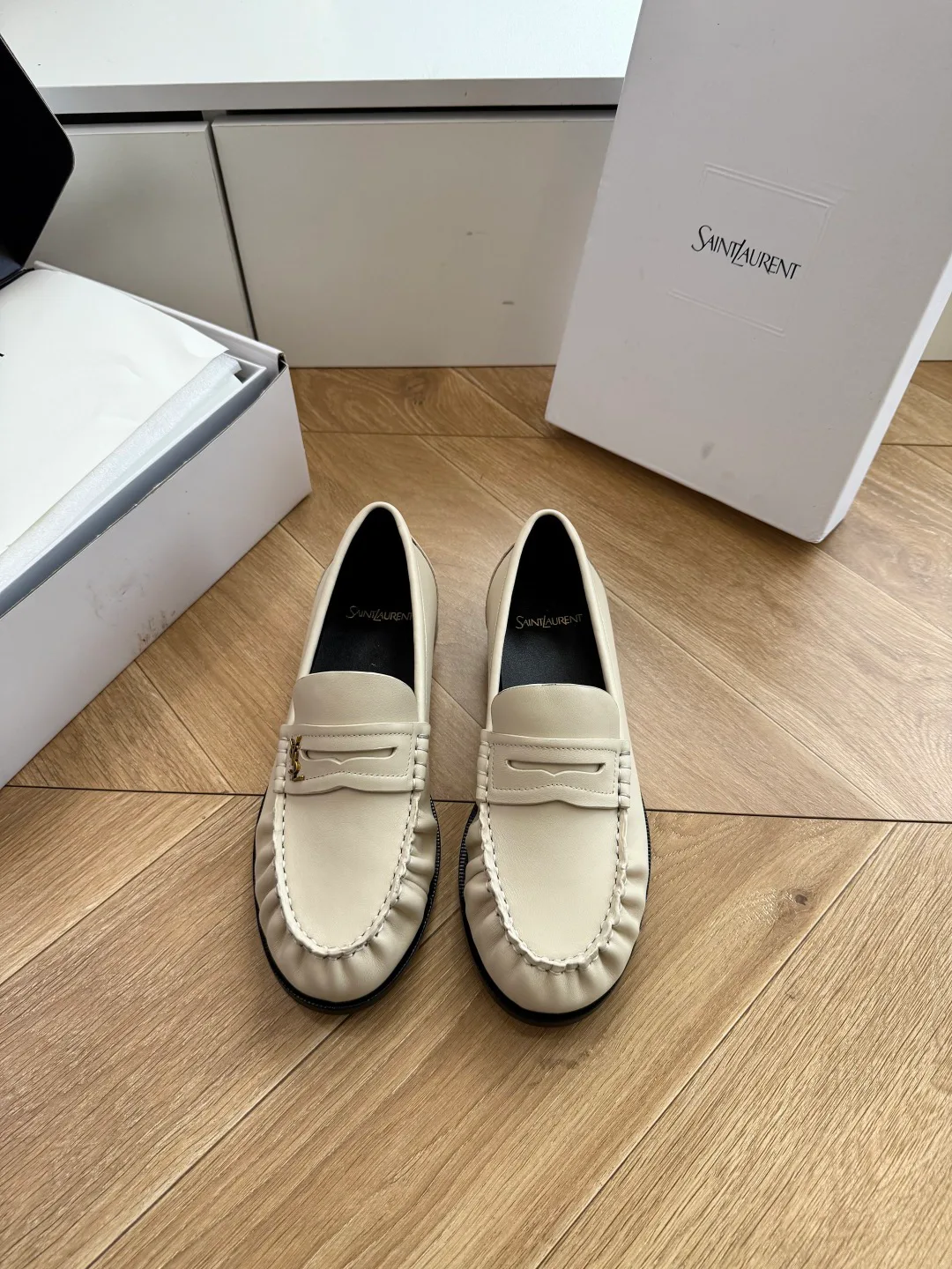 Men's Loafers And Dress Shoes SAINT LAURENT 17569097