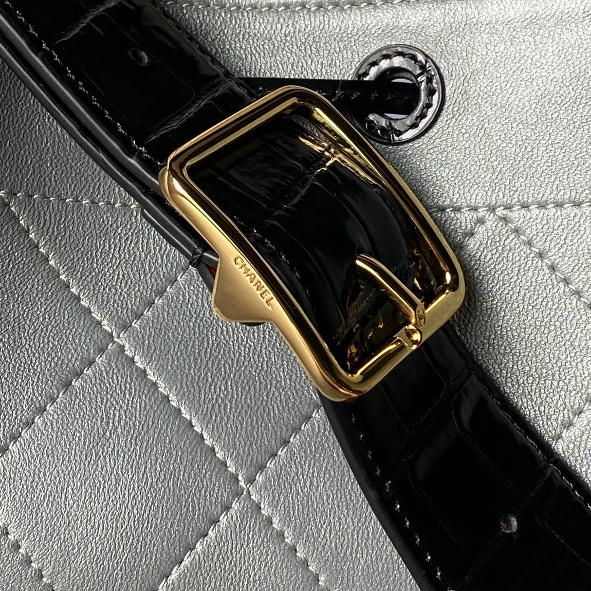 Women's Classic Handbags CHANEL 17949102