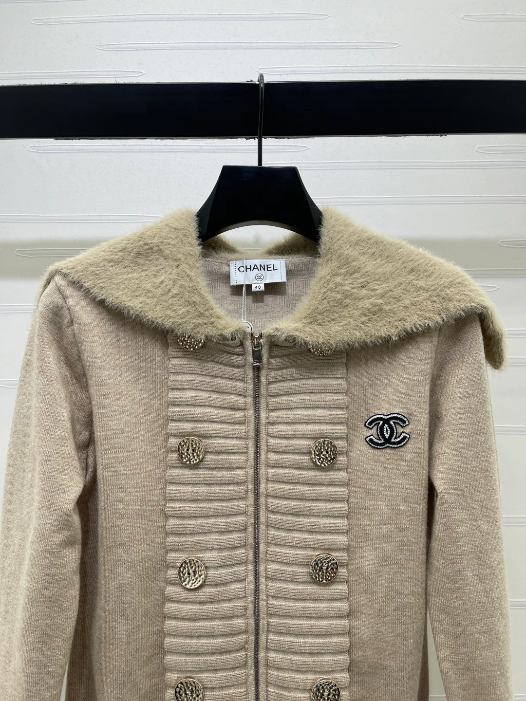 Women's Jumpers And Sweaters CHANEL 18234165