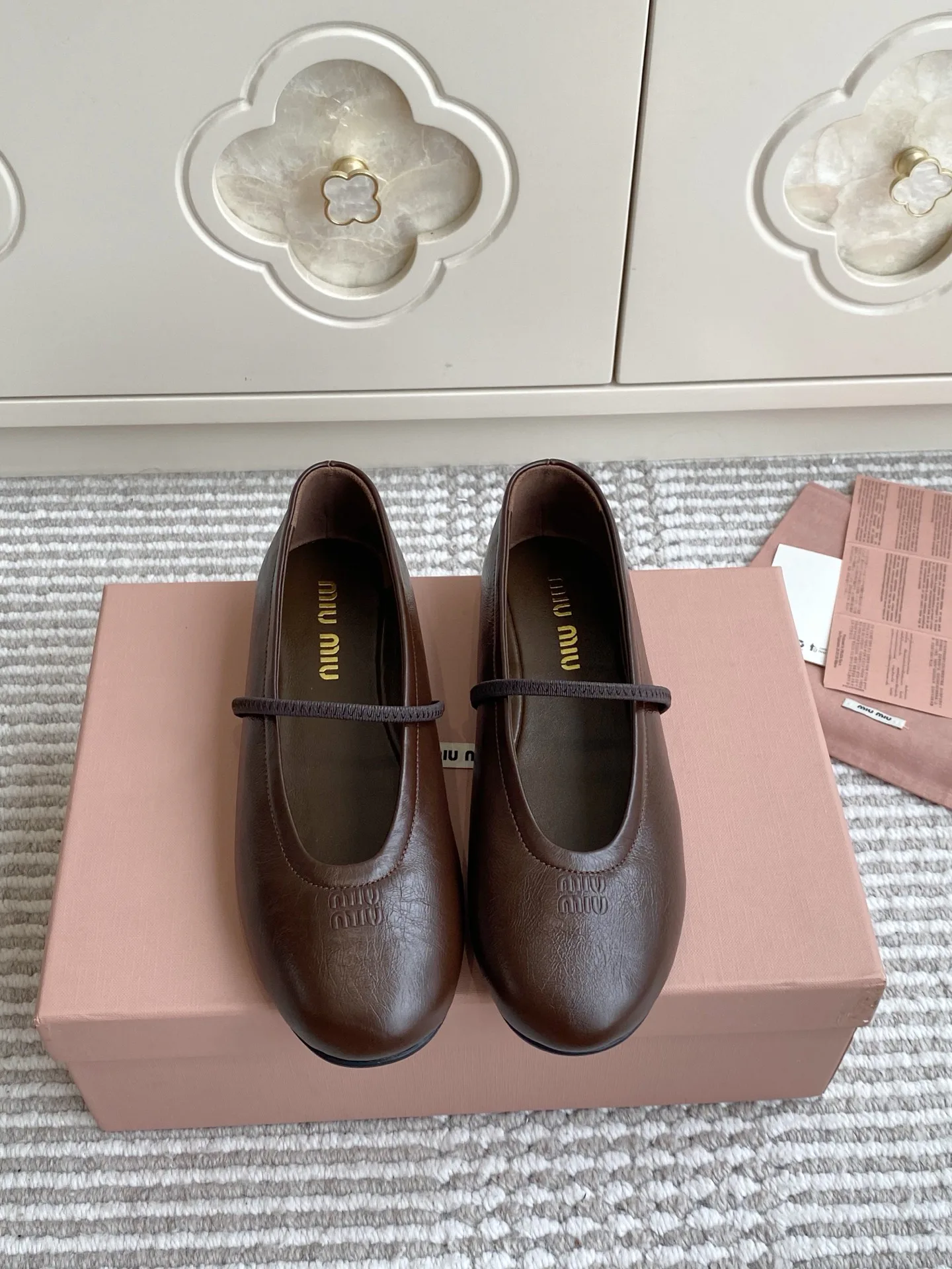 Women's Ballet Flats MIU MIU 17522709