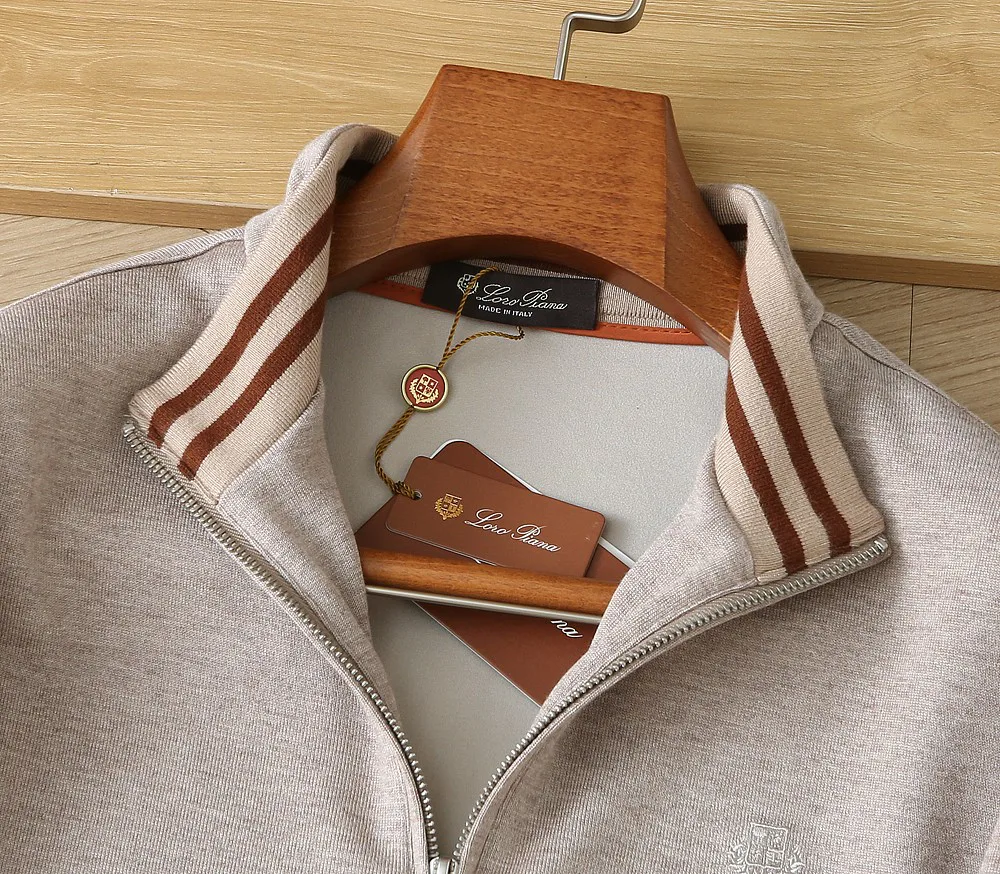 Men's Jumpers And Sweaters LORO PIANA 18109655
