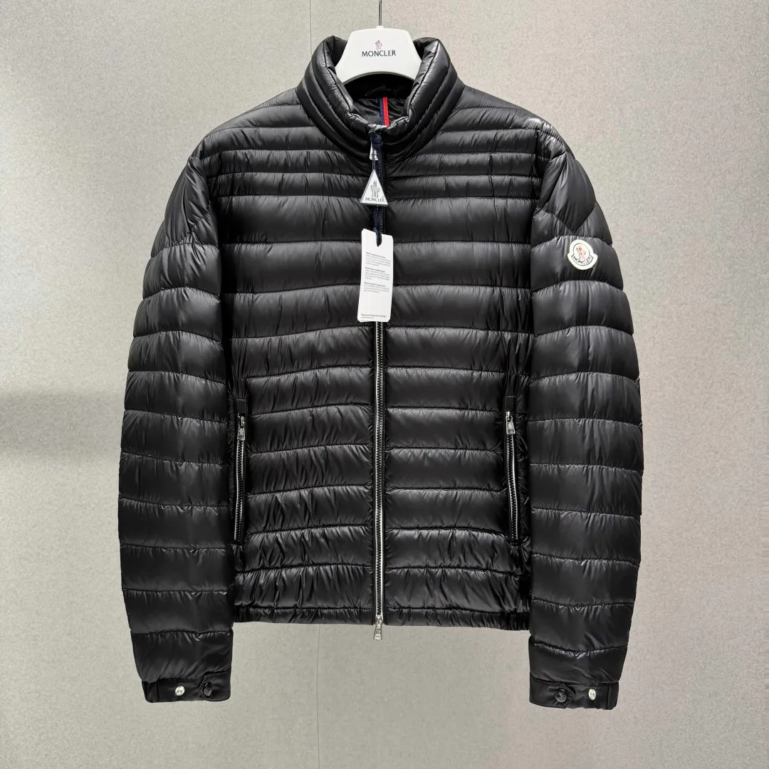 Men's Jackets And Down Jackets MONCLER 18327185
