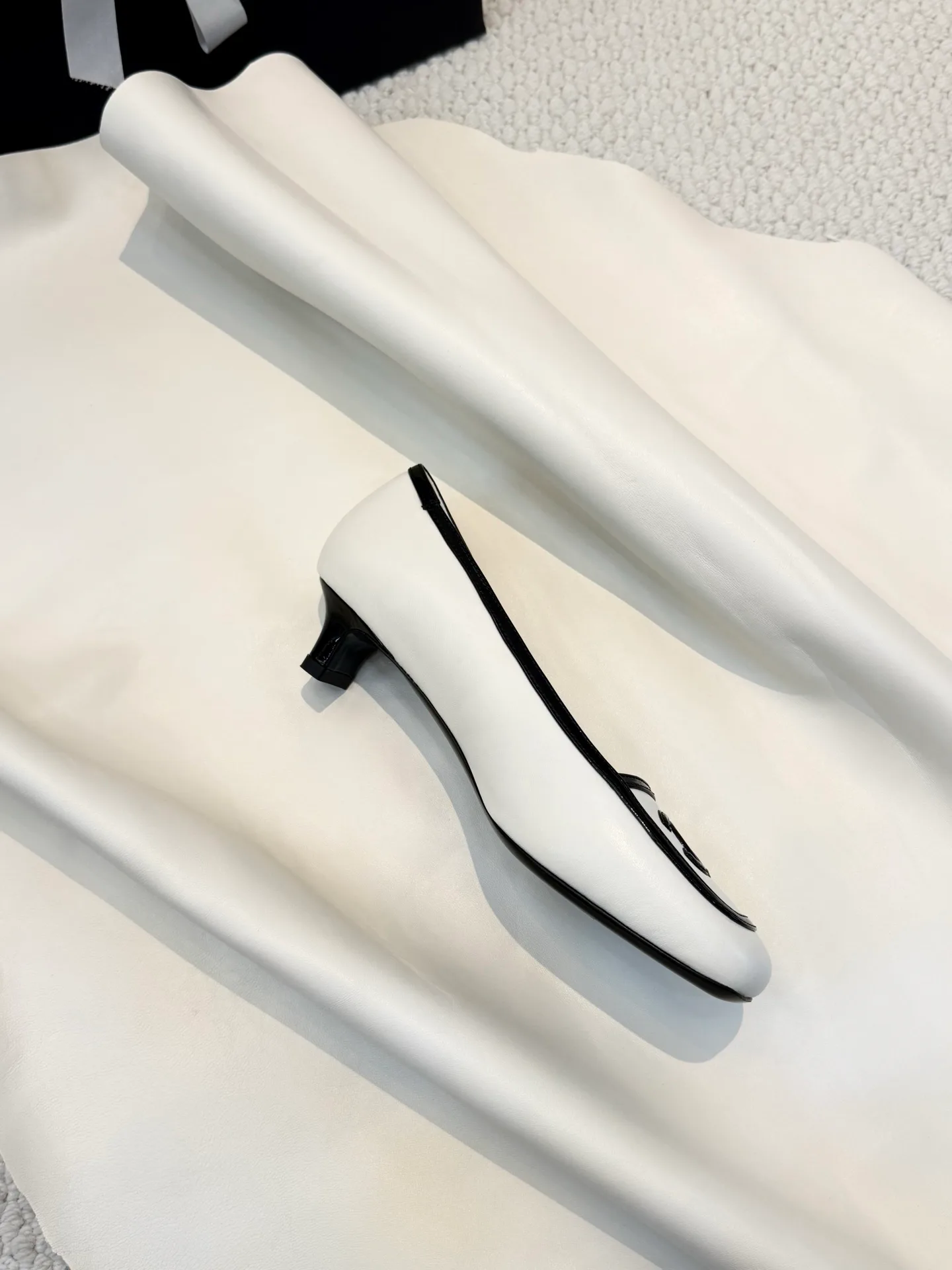 Women's Heels CHANEL 18006447