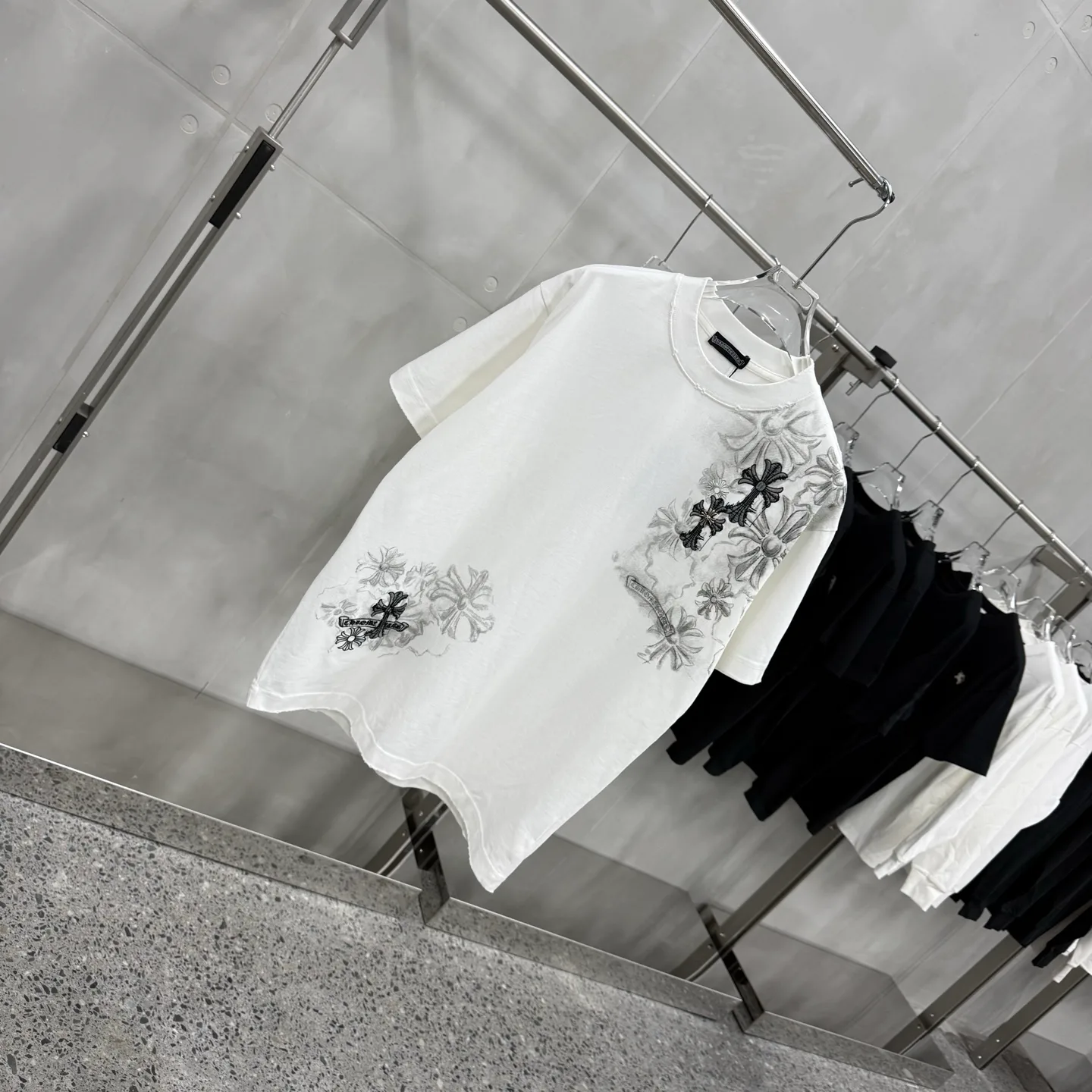 Men's T-Shirts CHROME HEARTS 18353222