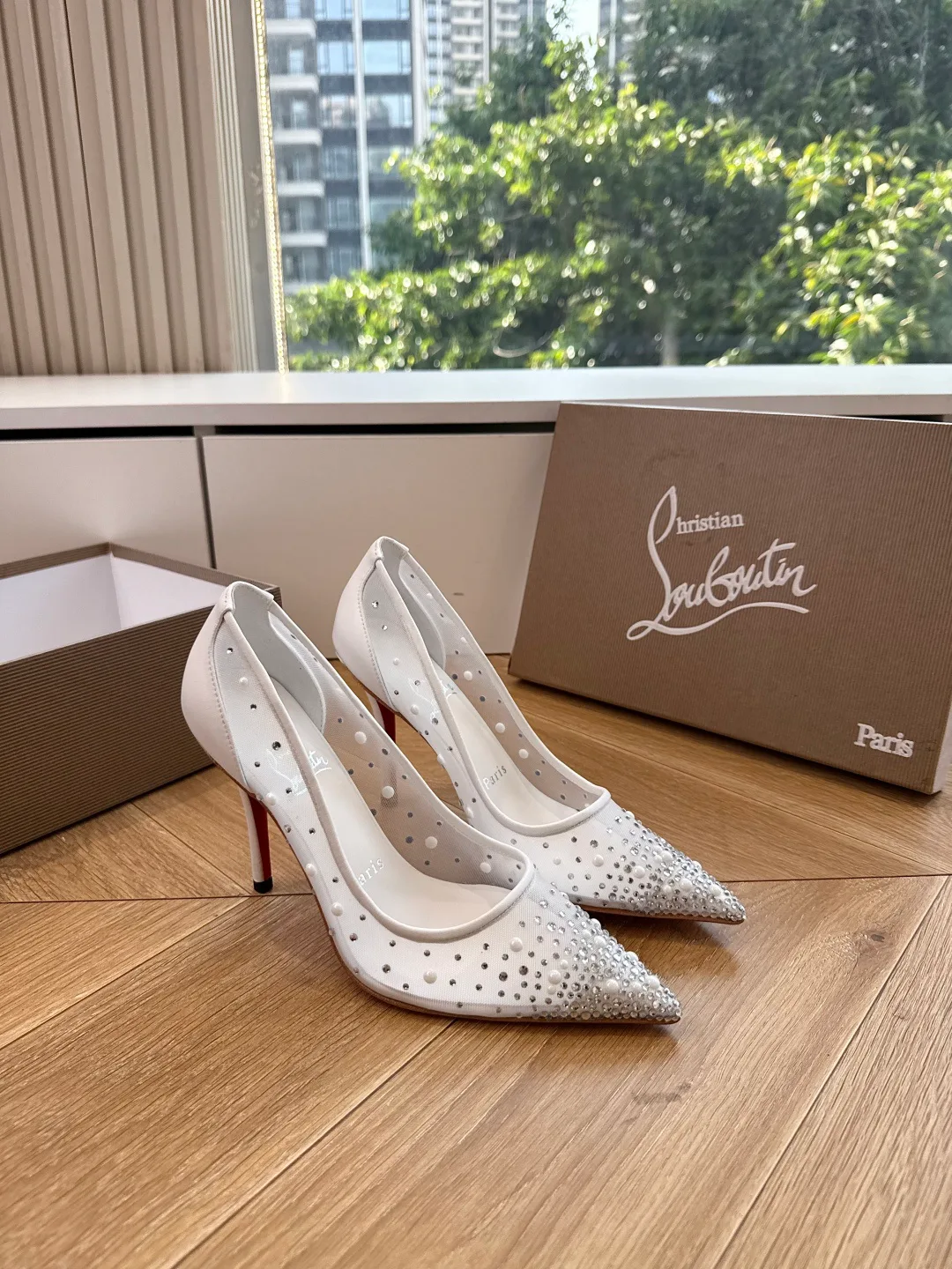 Women's Heels CHRISTIAN LOUBOUTIN 17480777