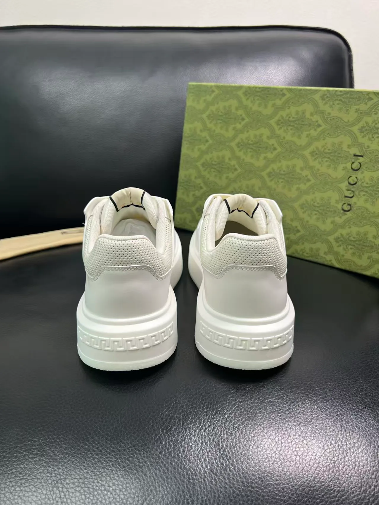 Men's Sneakers GUCCI 17955506