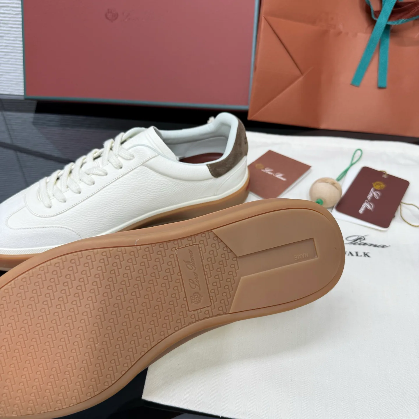 Women's Sneakers LORO PIANA 17955582