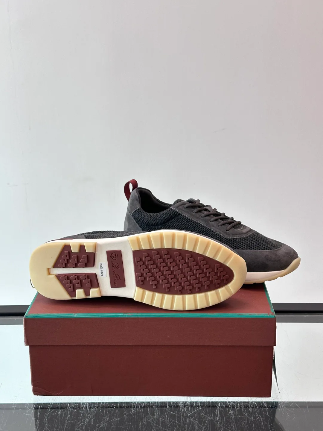 Men's Sneakers LORO PIANA 18400544