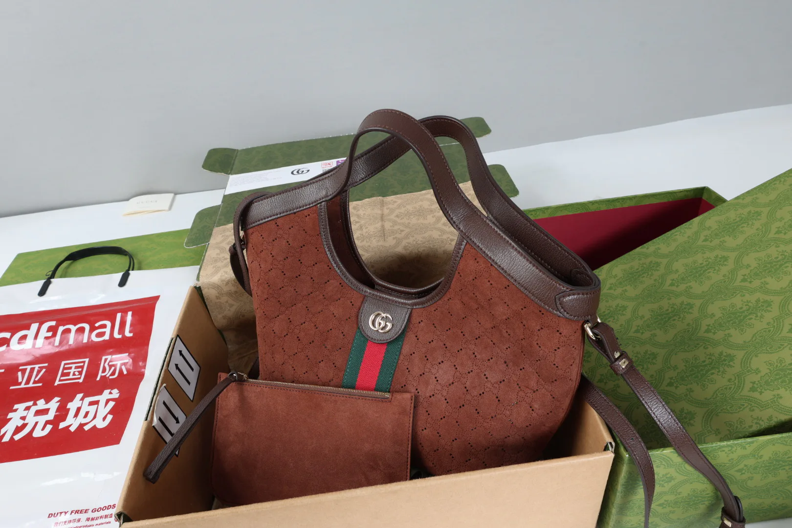 Women's Classic Handbags GUCCI 18004289