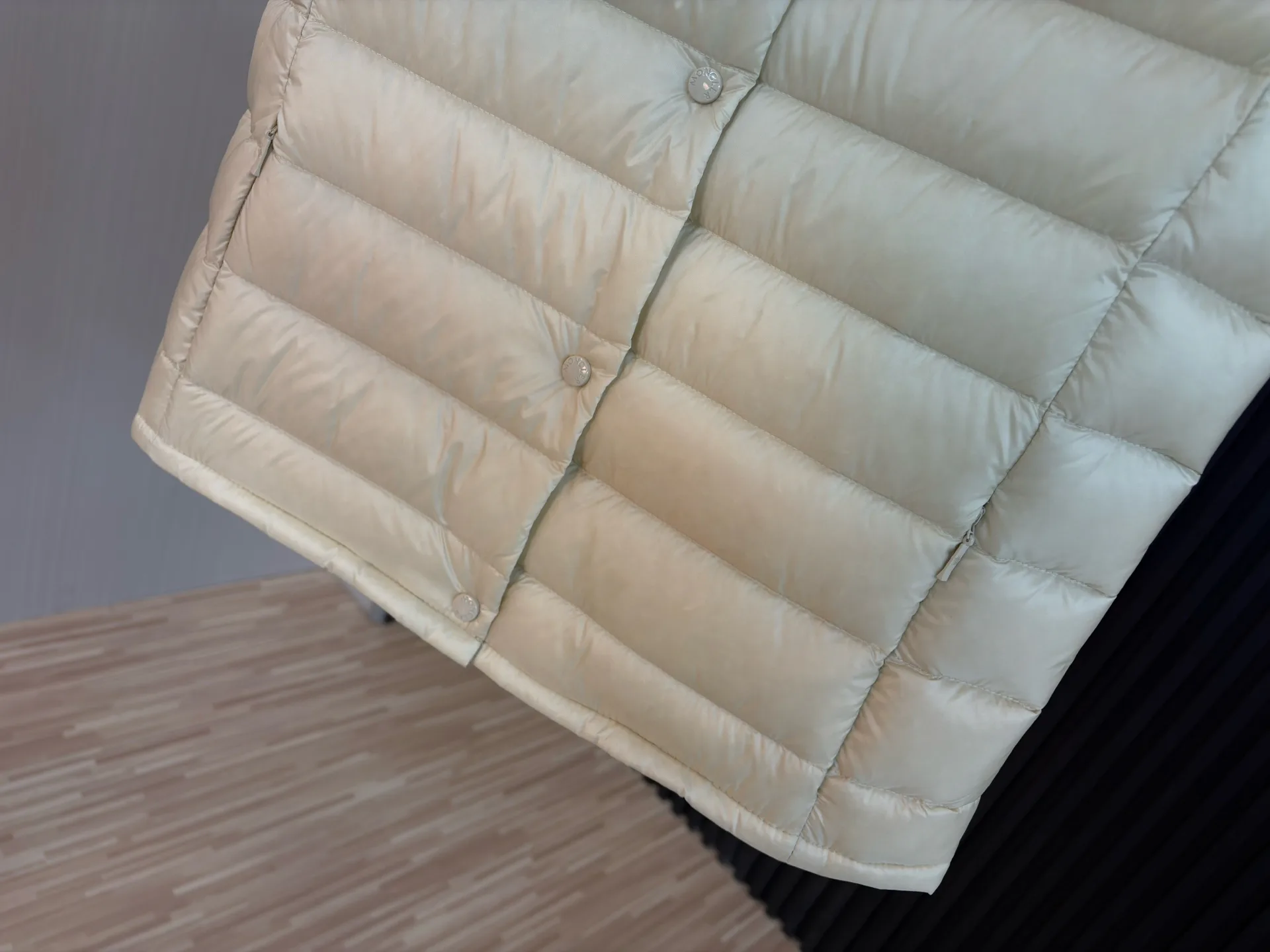 Men's Vests MONCLER 17908051