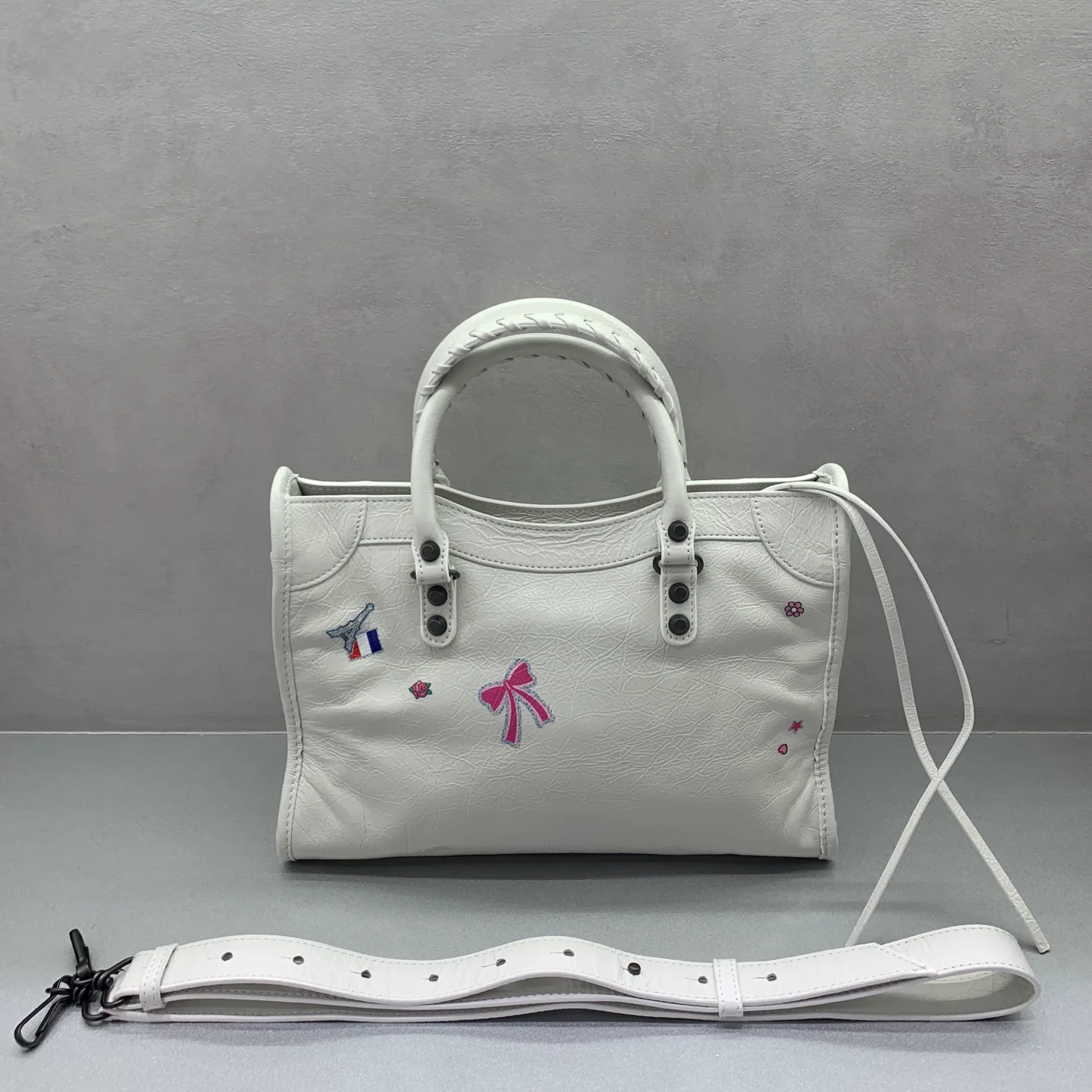 Women's Classic Handbags BALENCIAGA 17419131