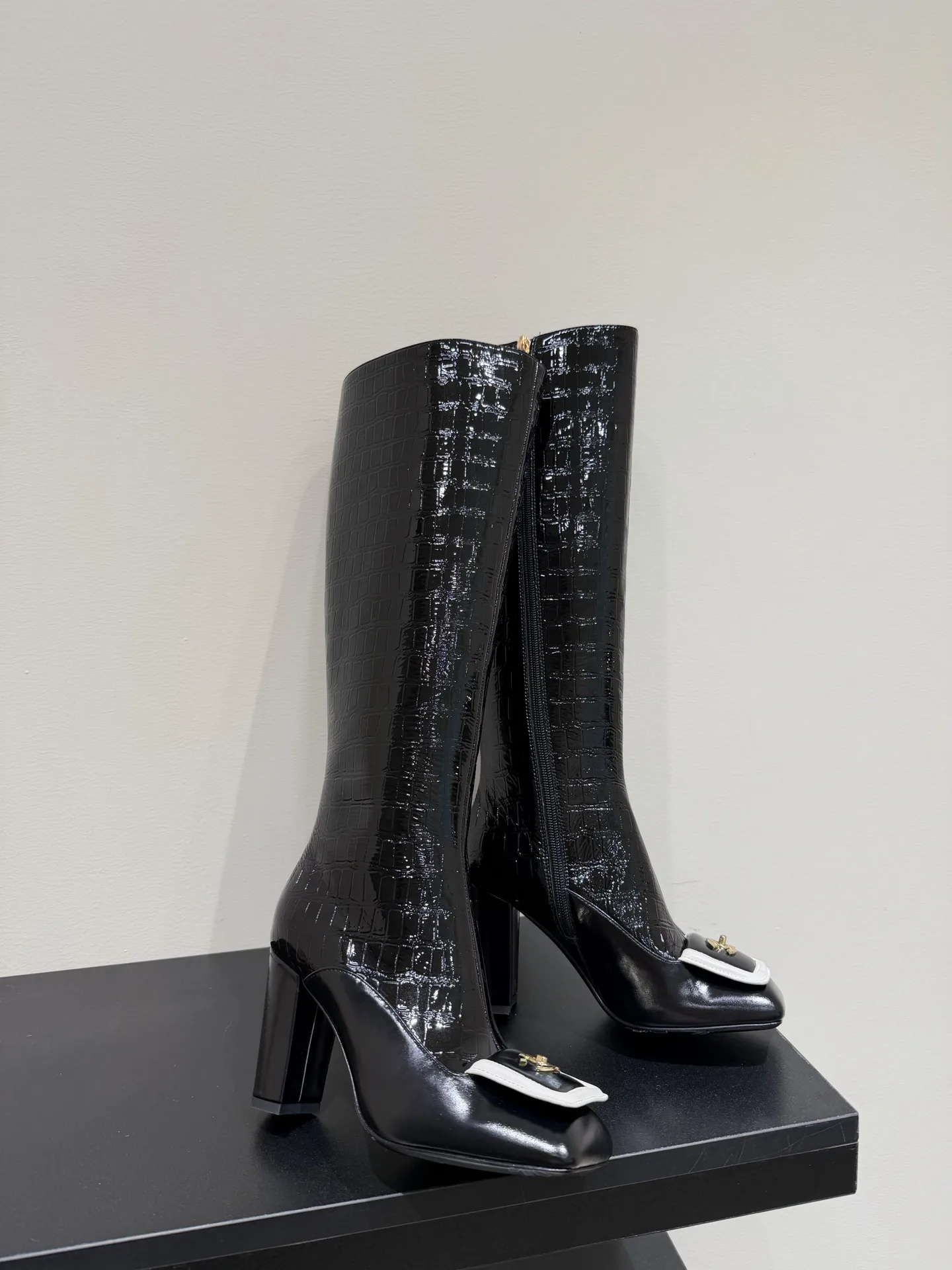 Women's Boots CHANEL 18087897