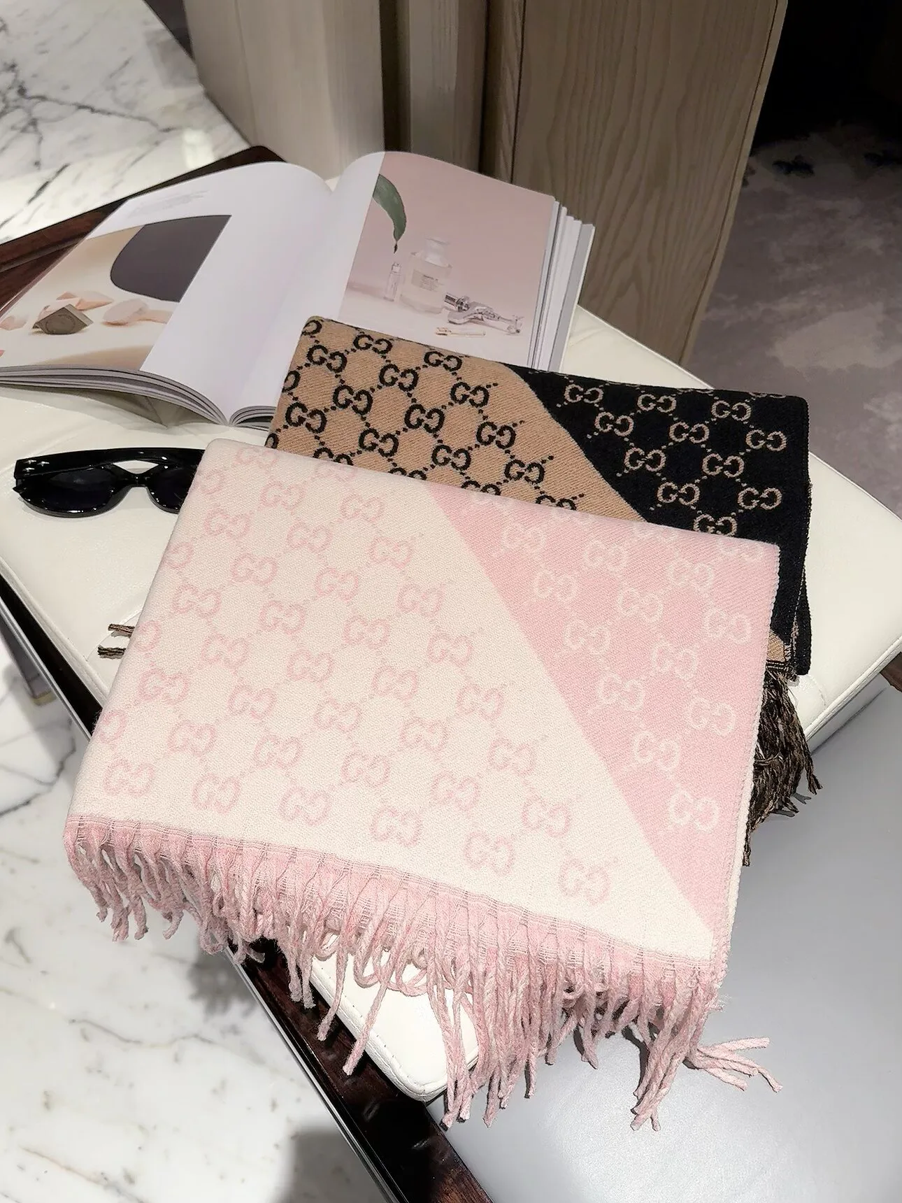 Scarves GUCCI 18322641