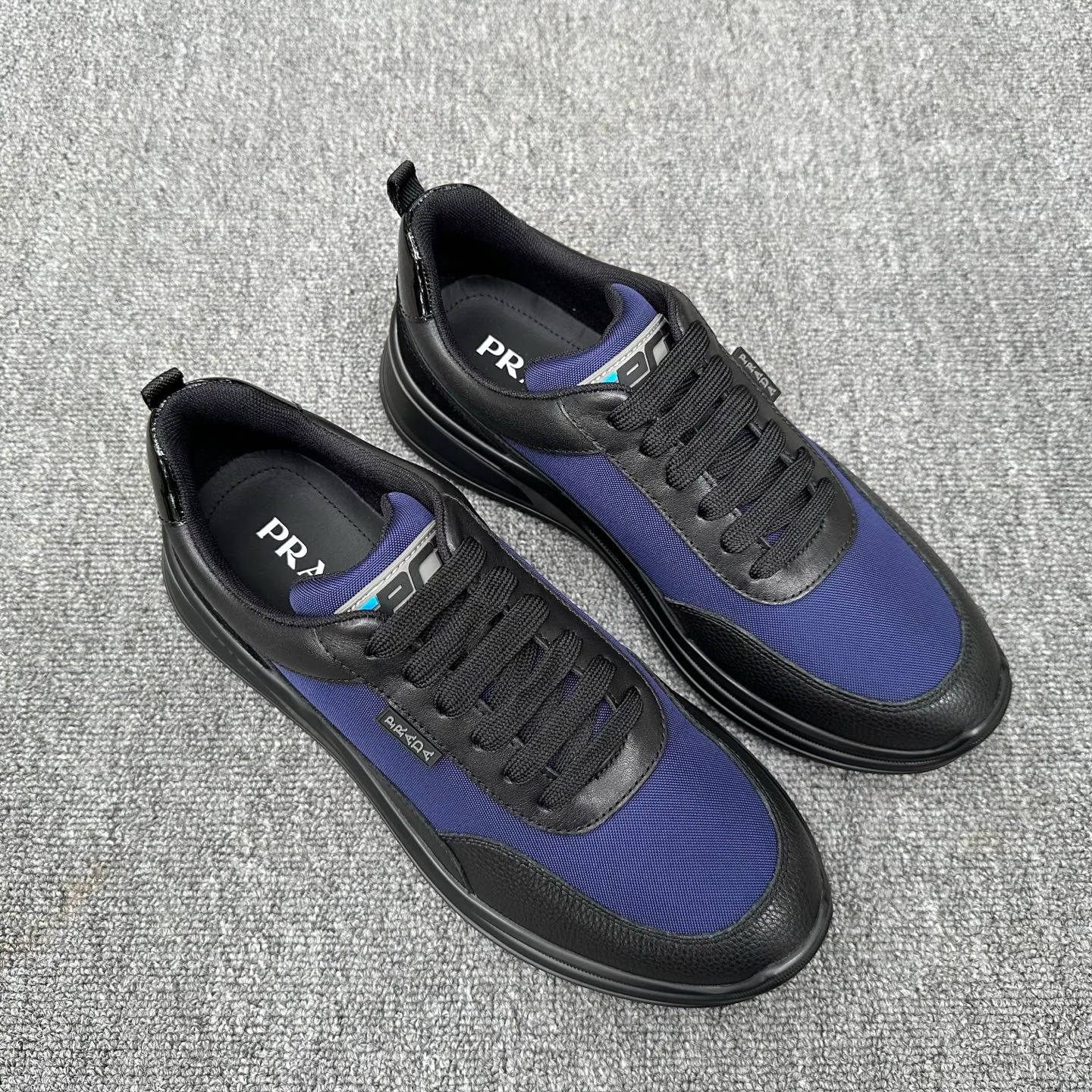 Men's Sneakers PRADA 18076343