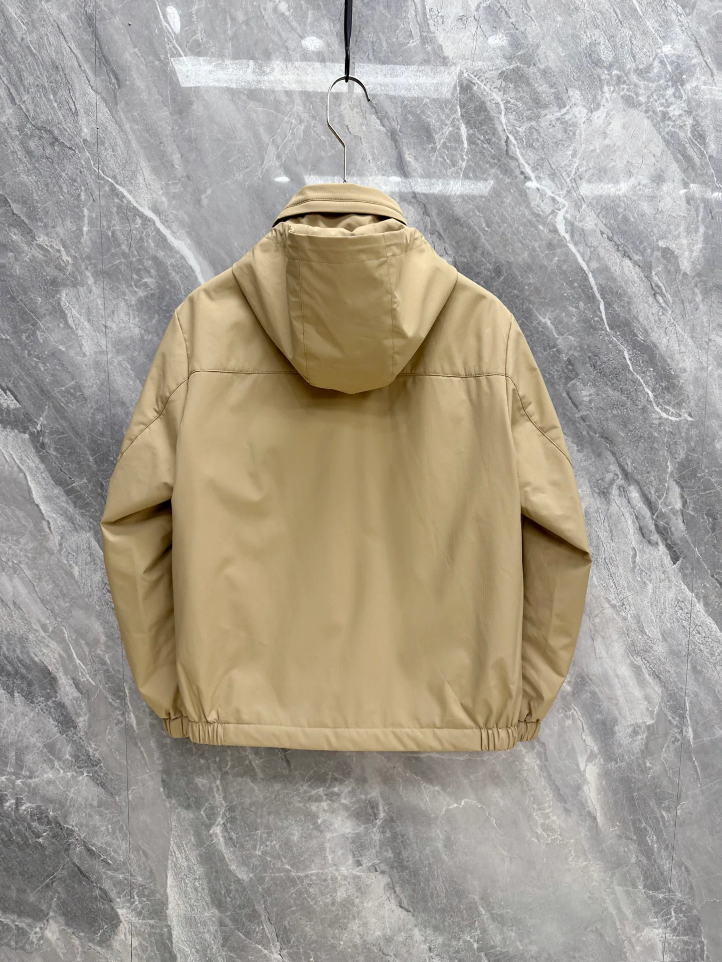 Men's Jackets And Down Jackets BURBERRY 18178778