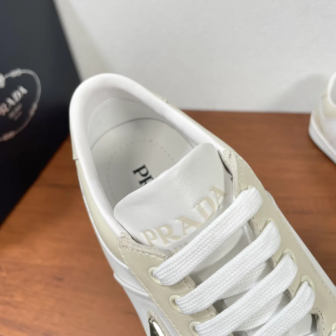 Men's Sneakers PRADA 18197801