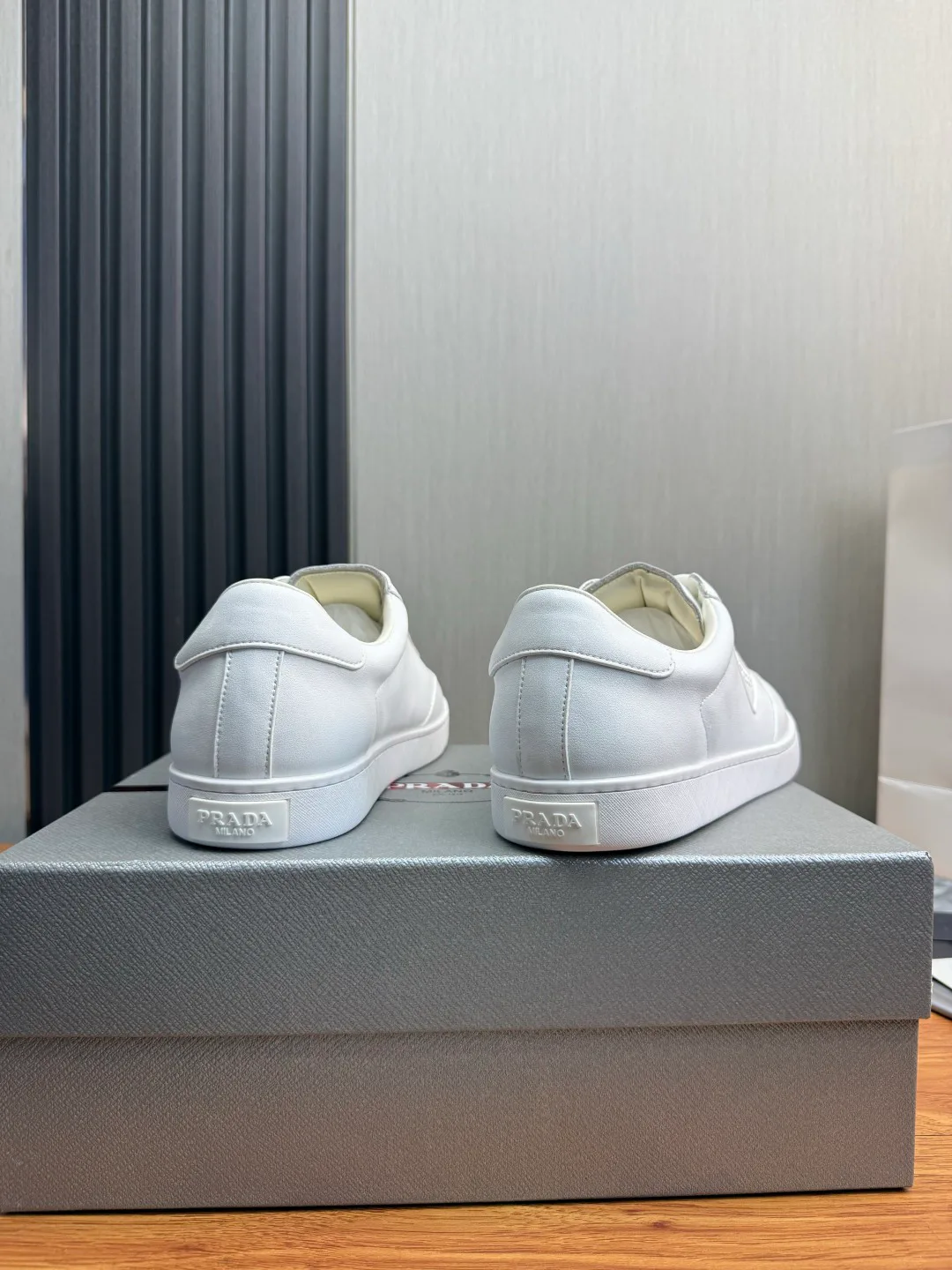 Men's Sneakers PRADA 18263660