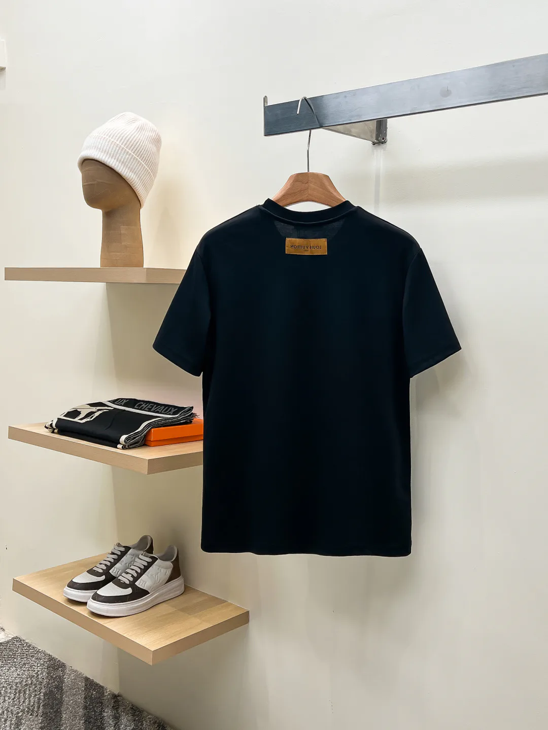 Men's T-Shirts LOUIS VUITTON 18499447