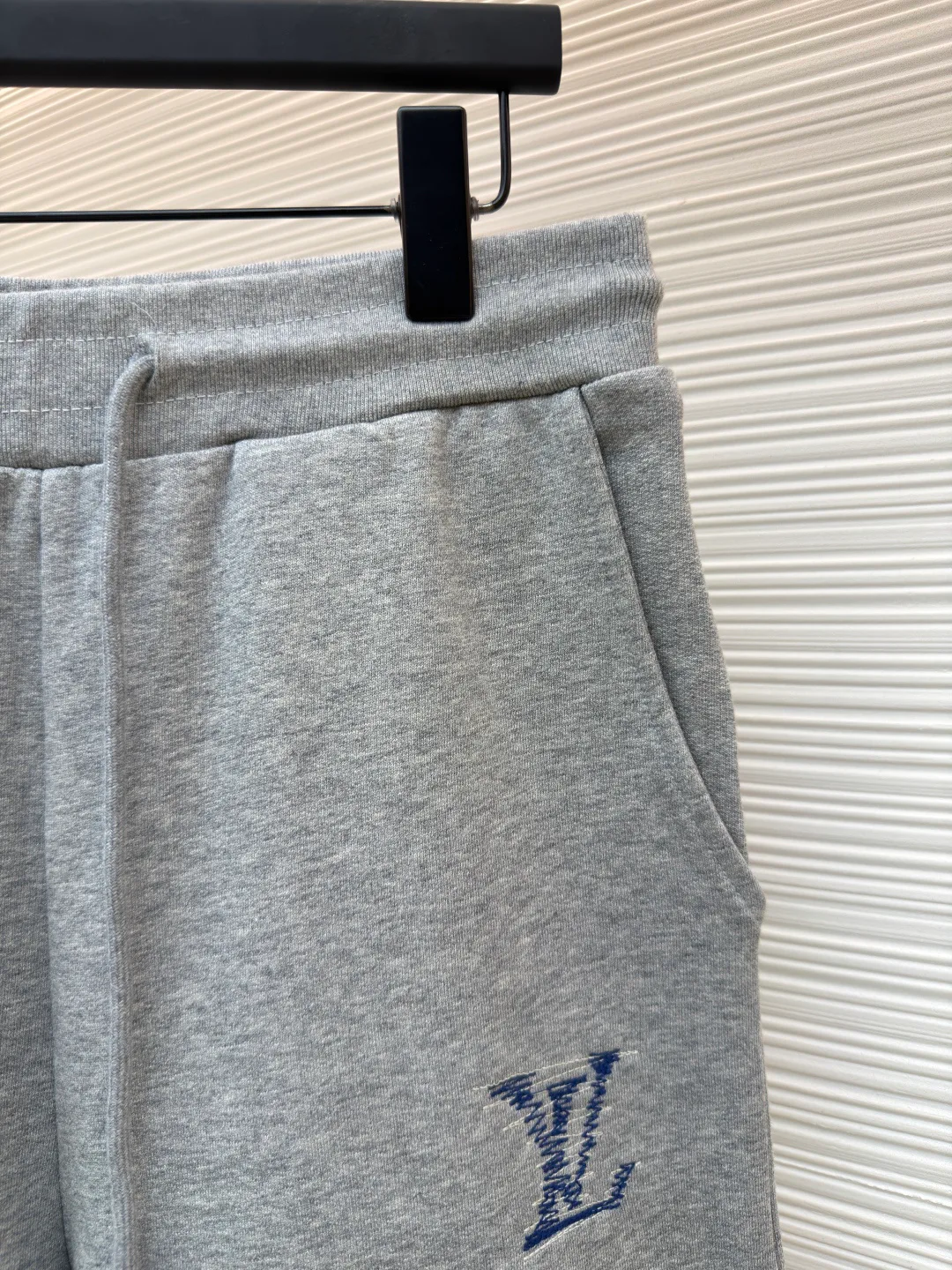 Men's Shorts LOUIS VUITTON 16991153