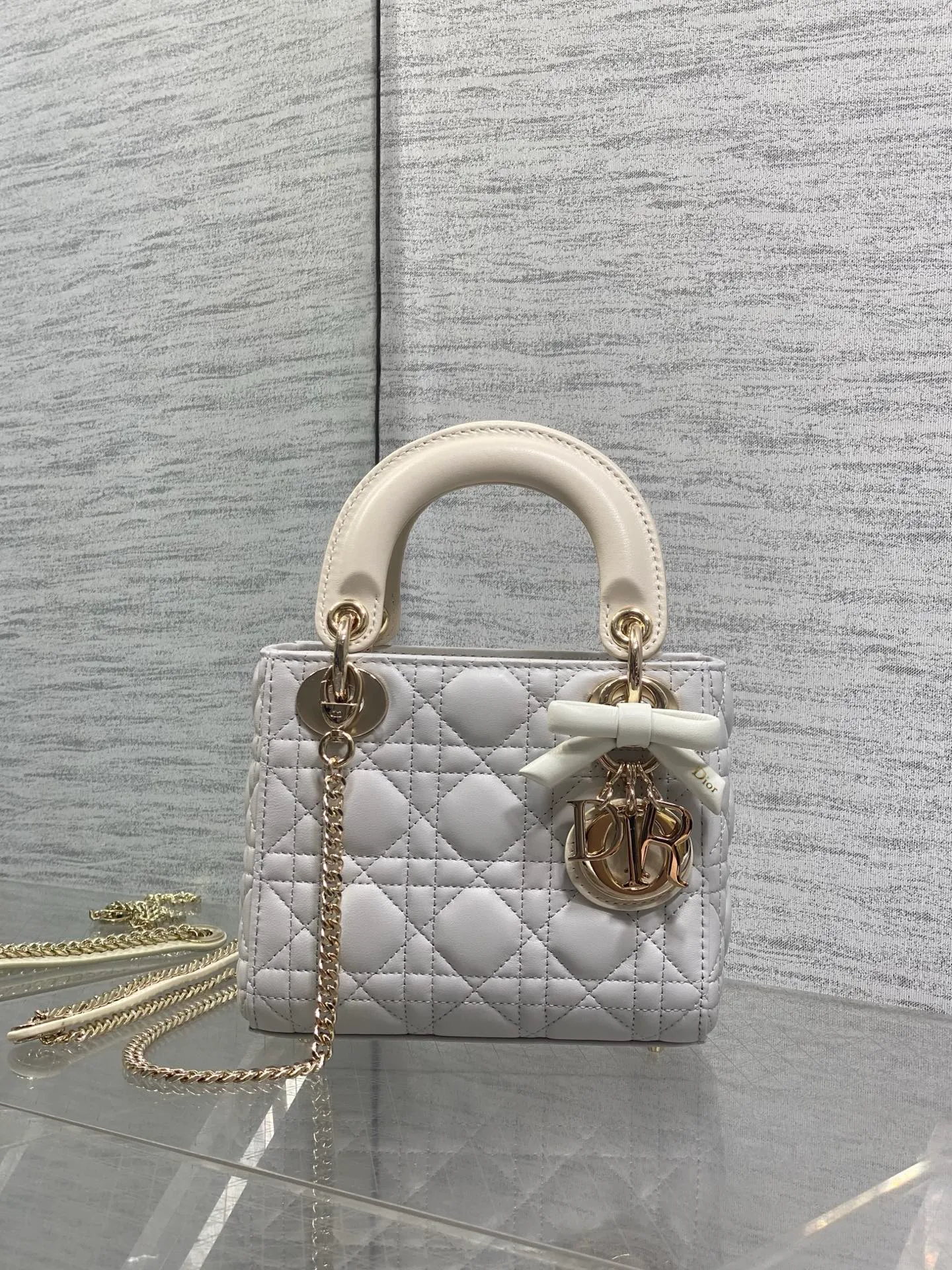 Women's Classic Handbags CHRISTIAN DIOR 17920068
