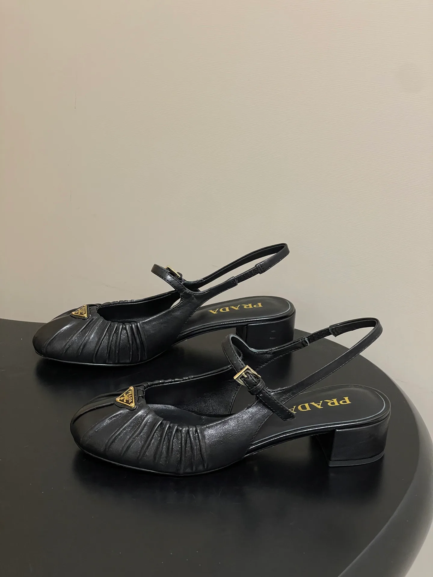 Women's Open-Toe Sandals PRADA 18492542