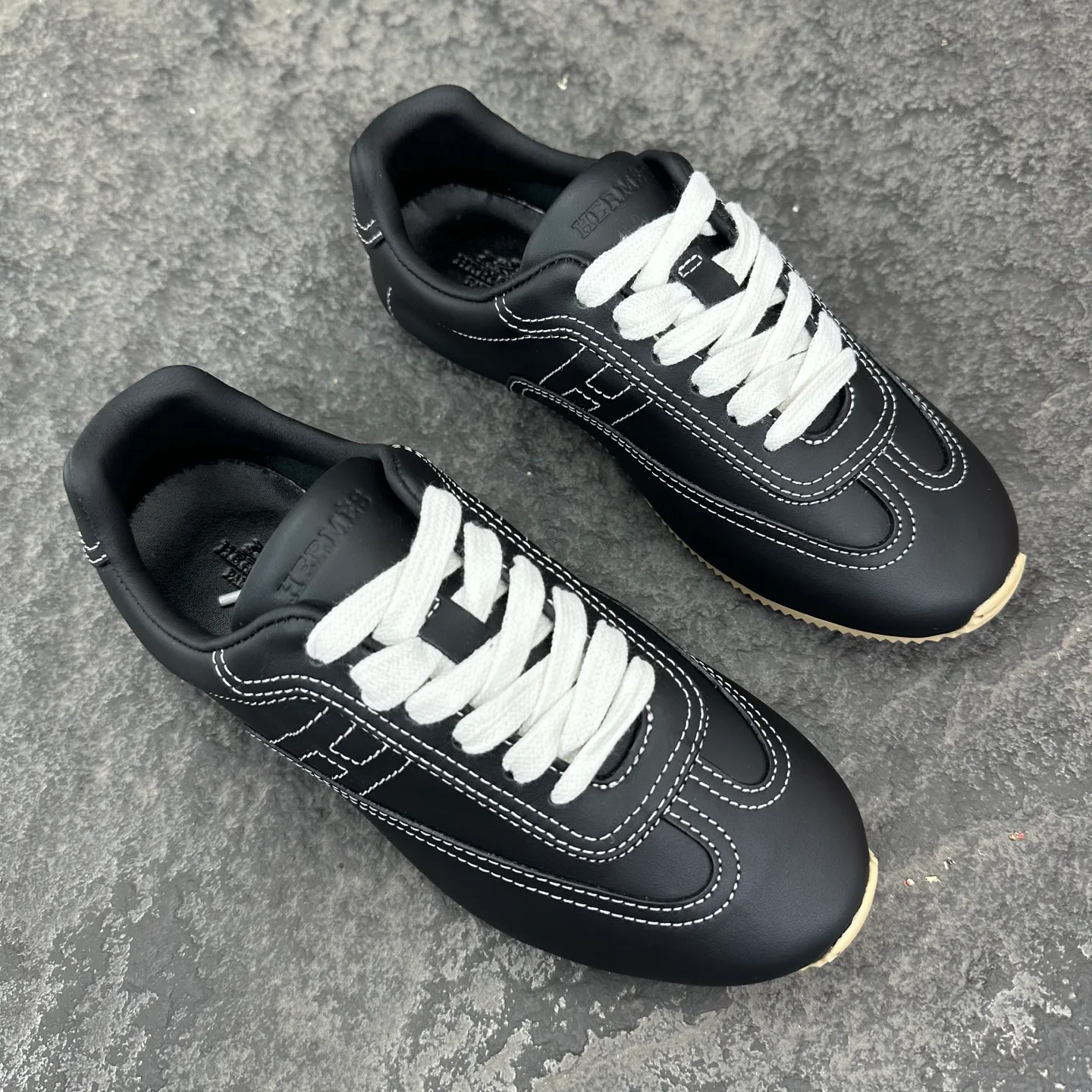 Men's Sneakers HERMES 18154135