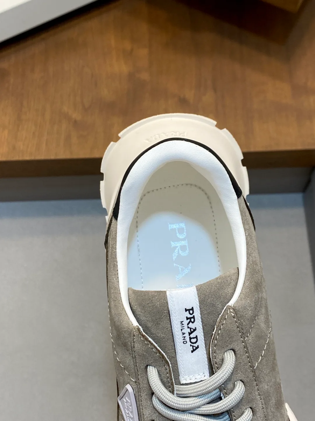 Women's Sneakers PRADA 18274628