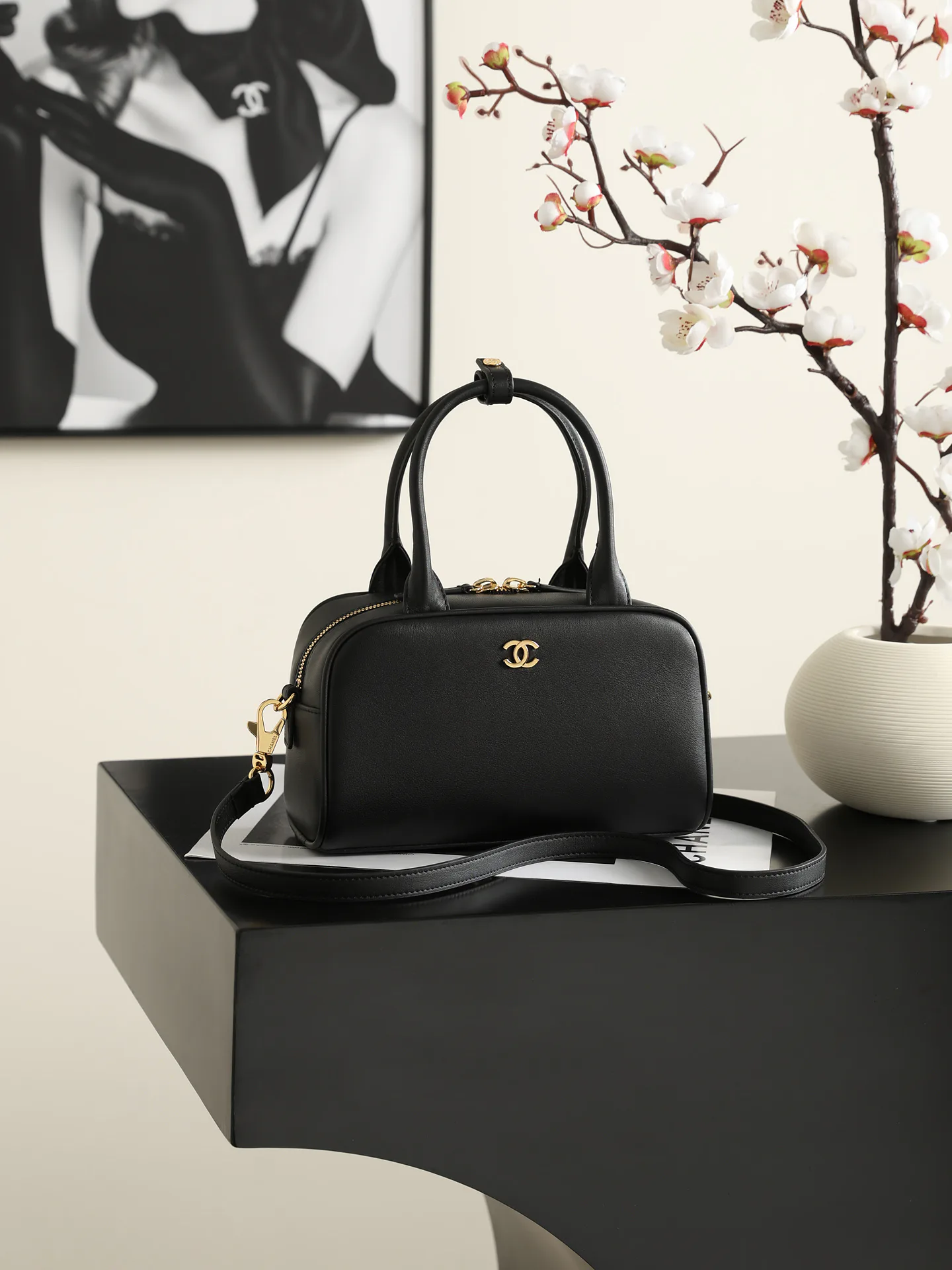 Women's Classic Handbags CHANEL 18147740