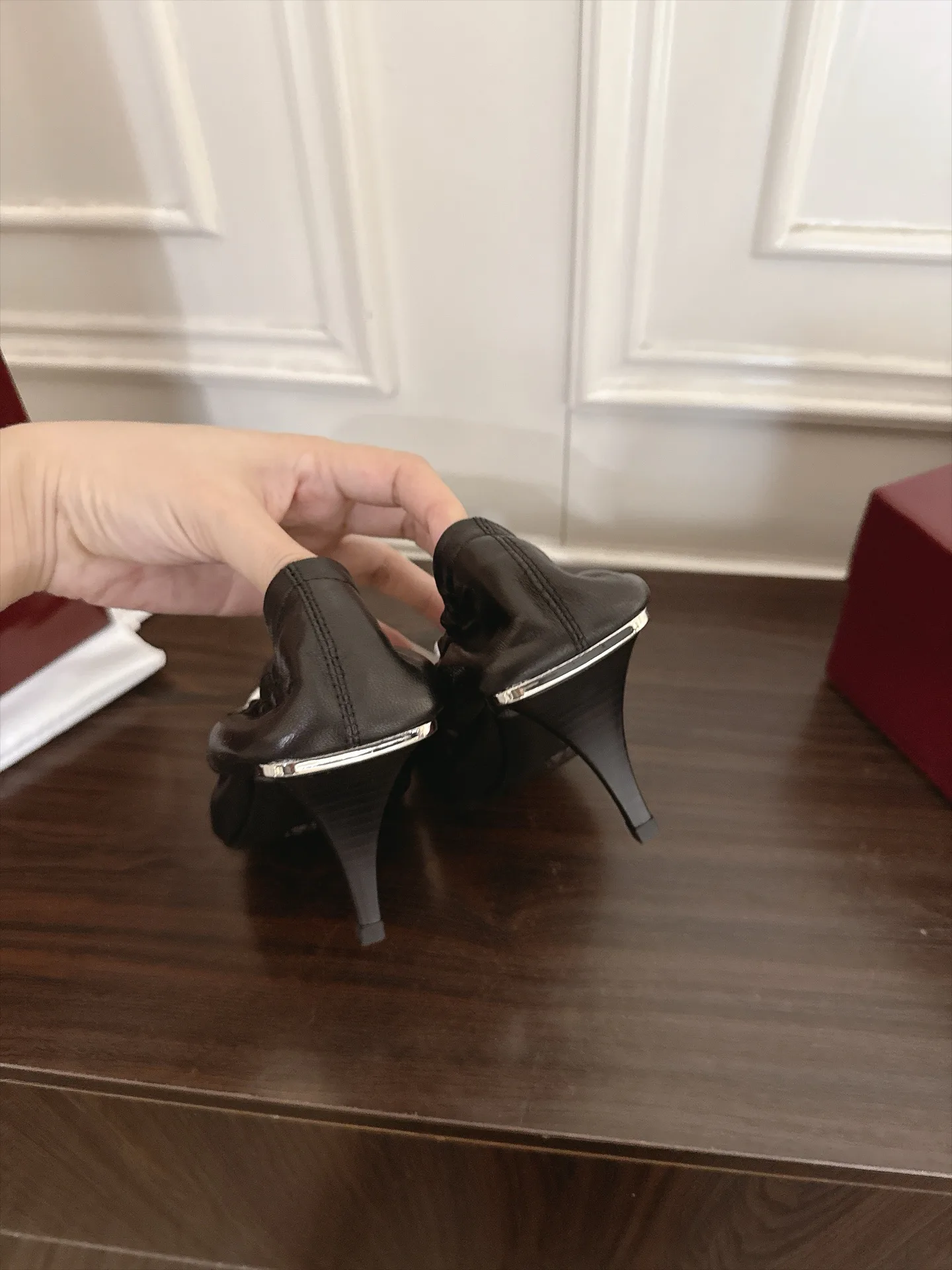 Women's Heels GUCCI 18143130