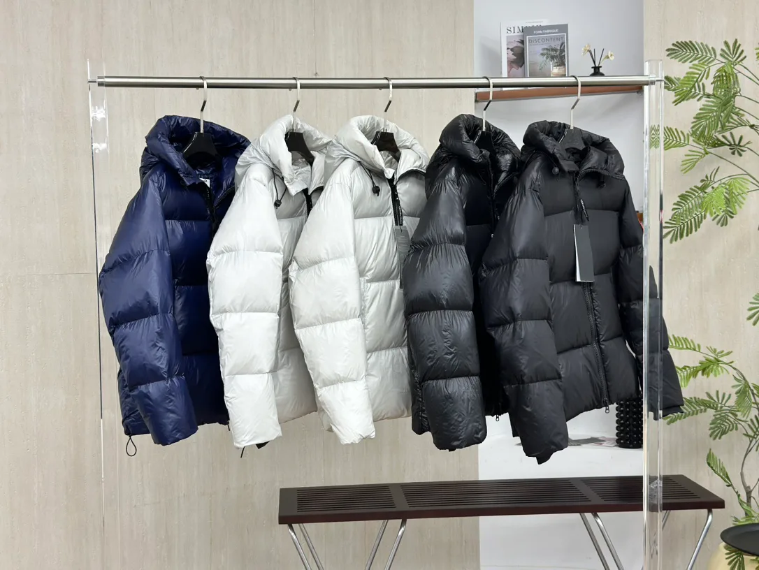 Women's Jackets And Down Jackets CANADA GOOSE 19580654