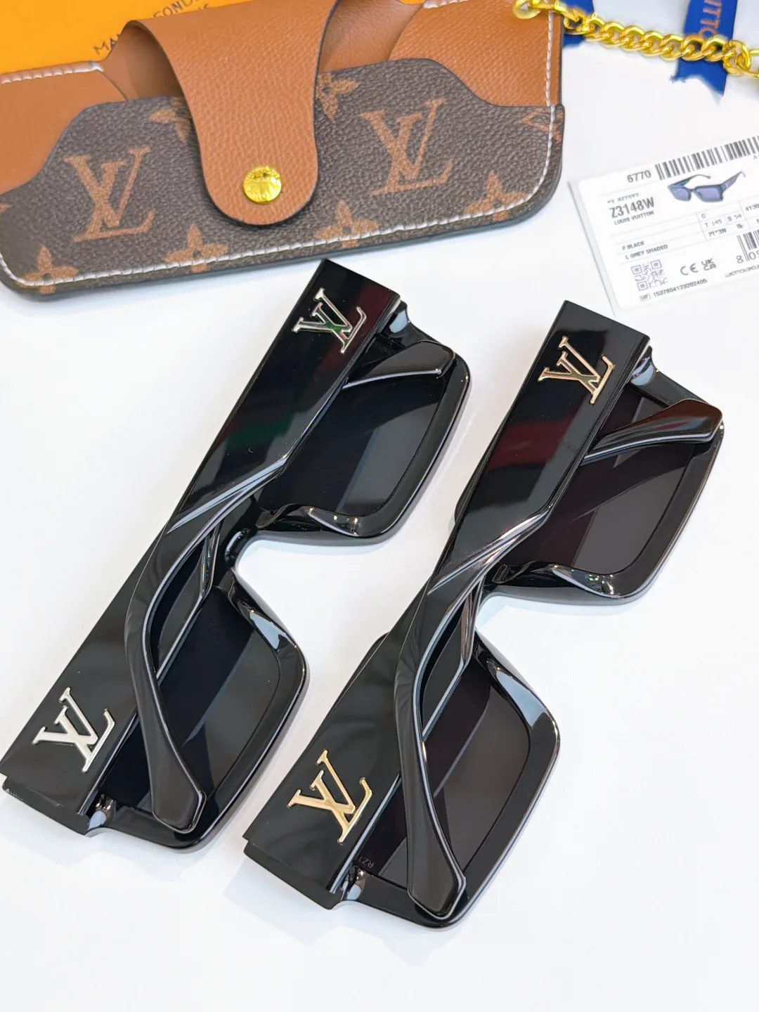 Glasses LOUIS VUITTON 17135564