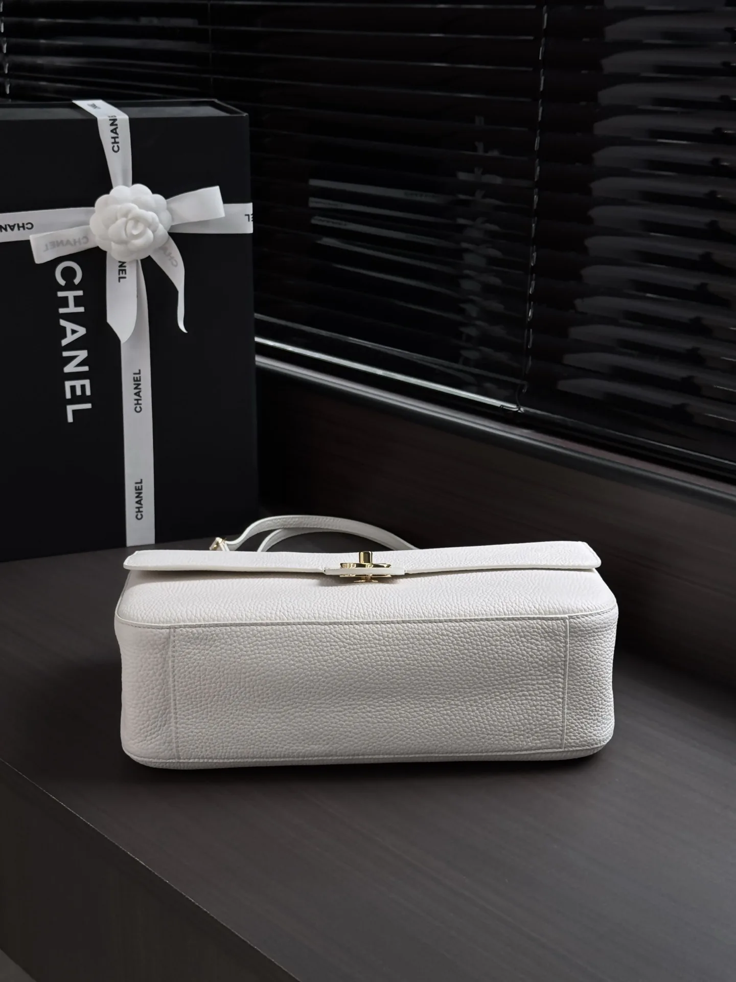 Women's Classic Handbags CHANEL 18147980