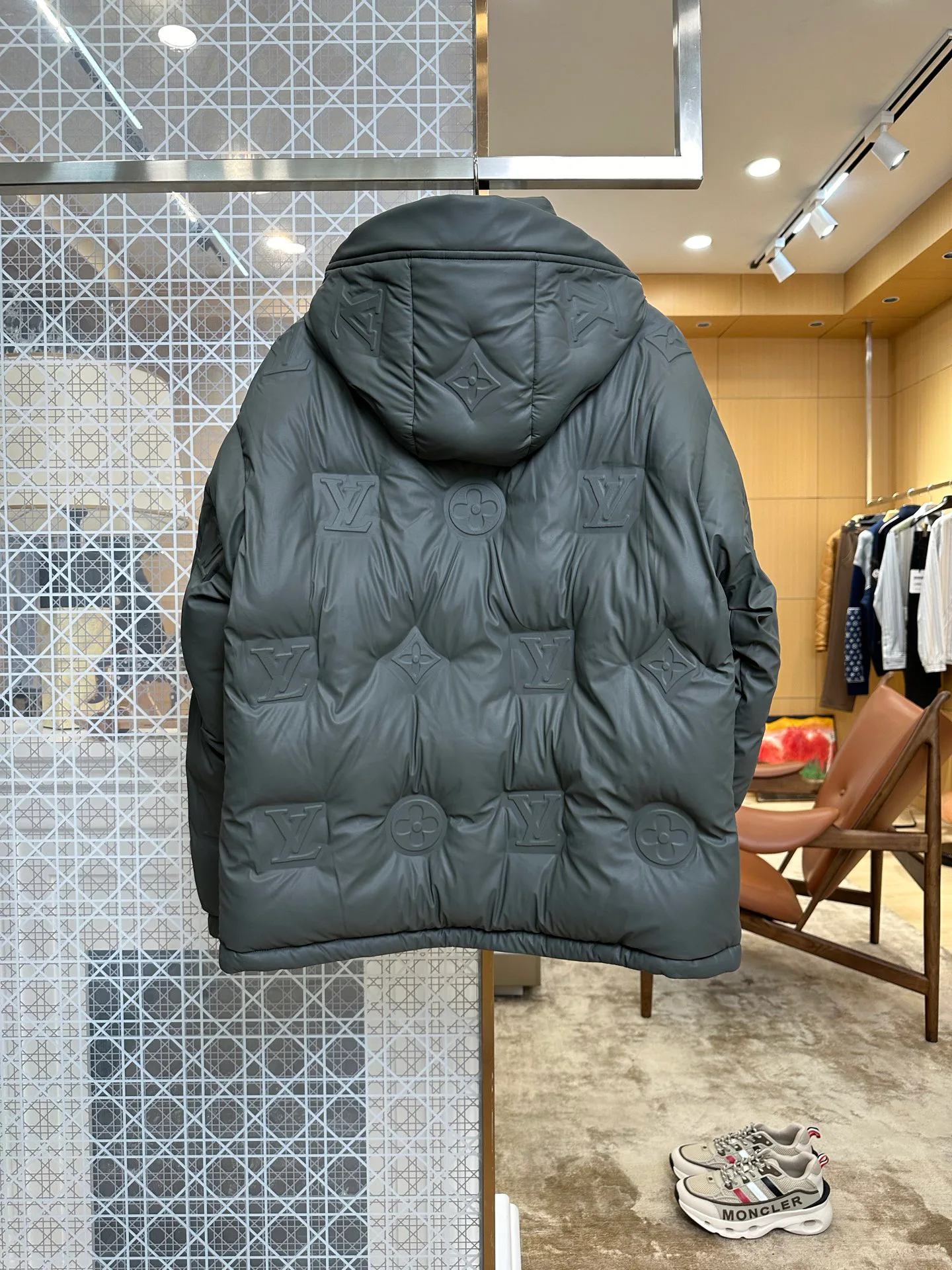 Men's Jackets And Down Jackets LOUIS VUITTON 18461311