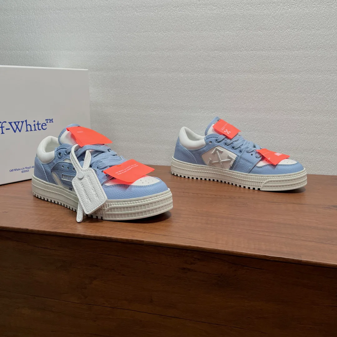 Women's Sneakers OFF-WHITE 18100781