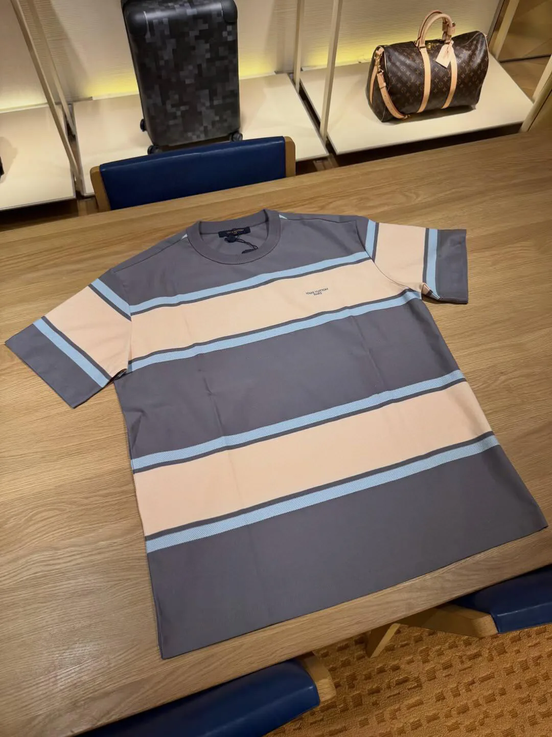 Men's T-Shirts LOUIS VUITTON 17480587