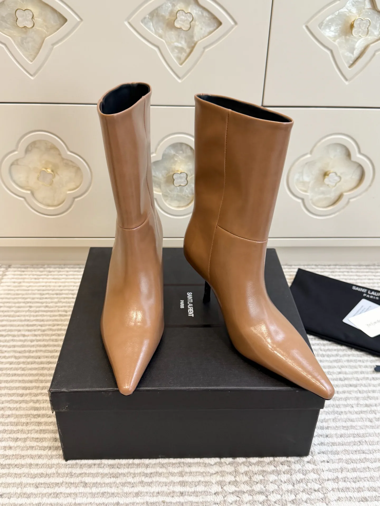 Women's Booties SAINT LAURENT 18261162