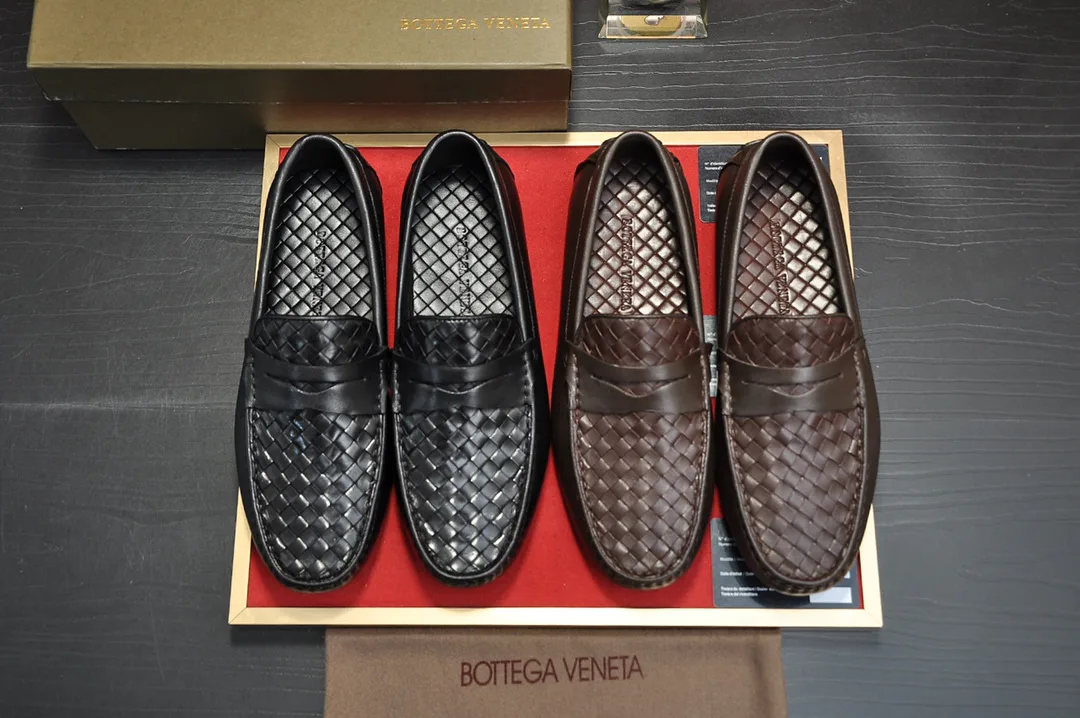 Men's Loafers And Dress Shoes BOTTEGA VENETA 18262209