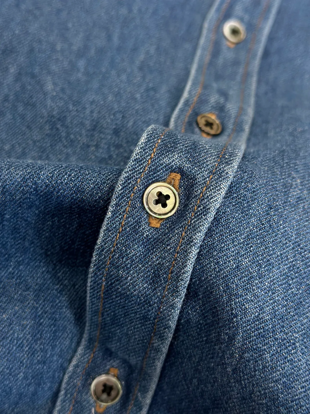 Men's Shirts AMI PARIS 18209802