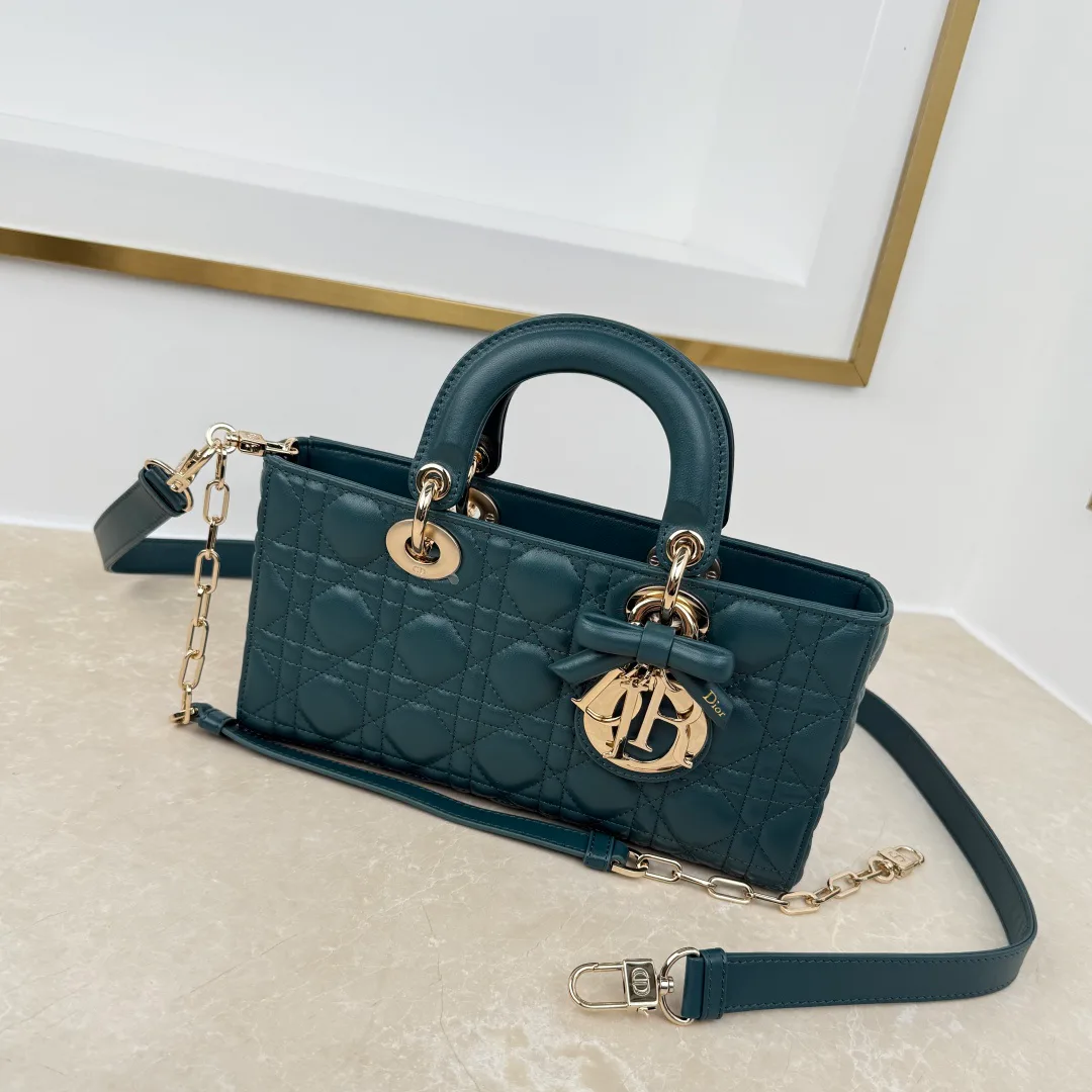 Women's Classic Handbags CHRISTIAN DIOR 18242046