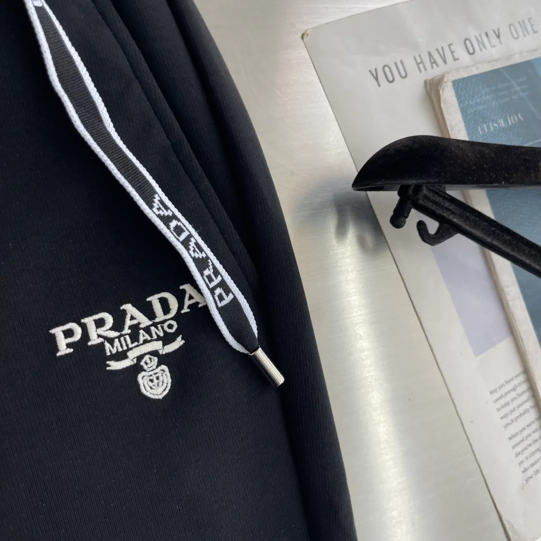 Men's Trousers PRADA 18189530