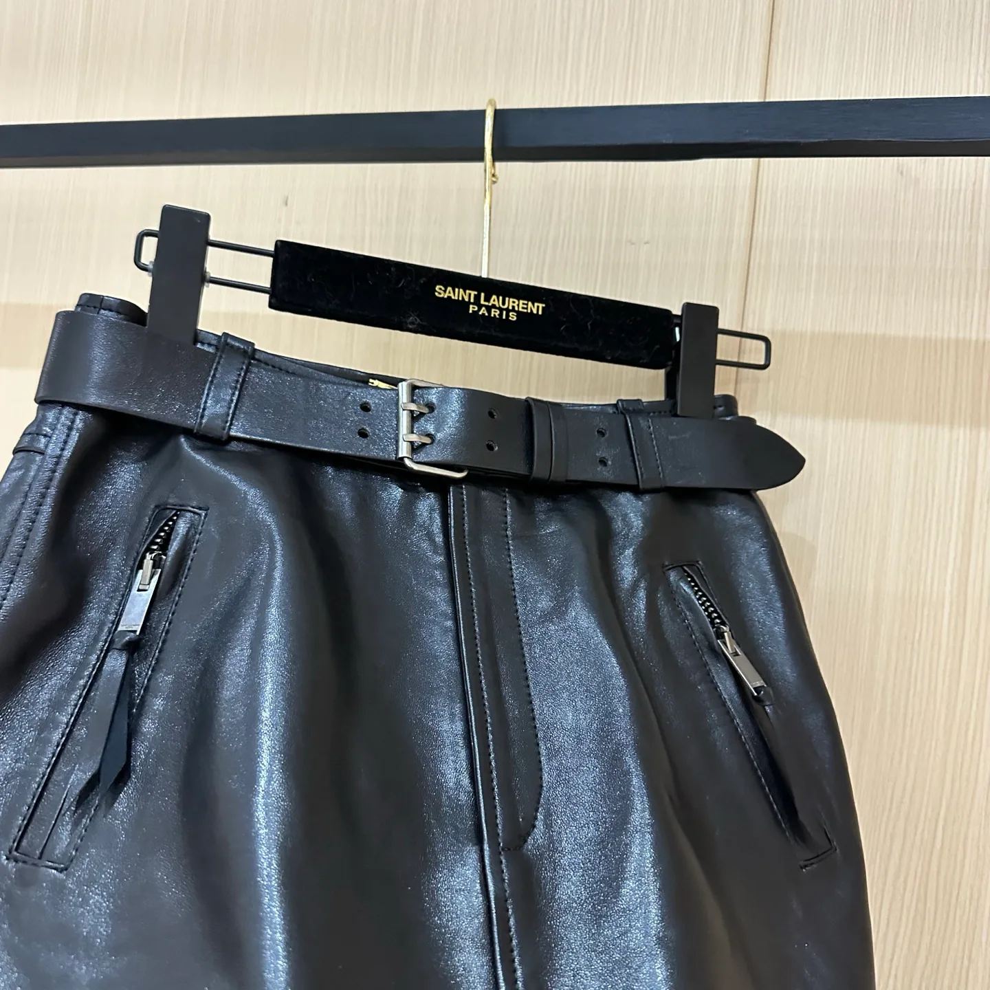 Women's Skirts SAINT LAURENT 18172561