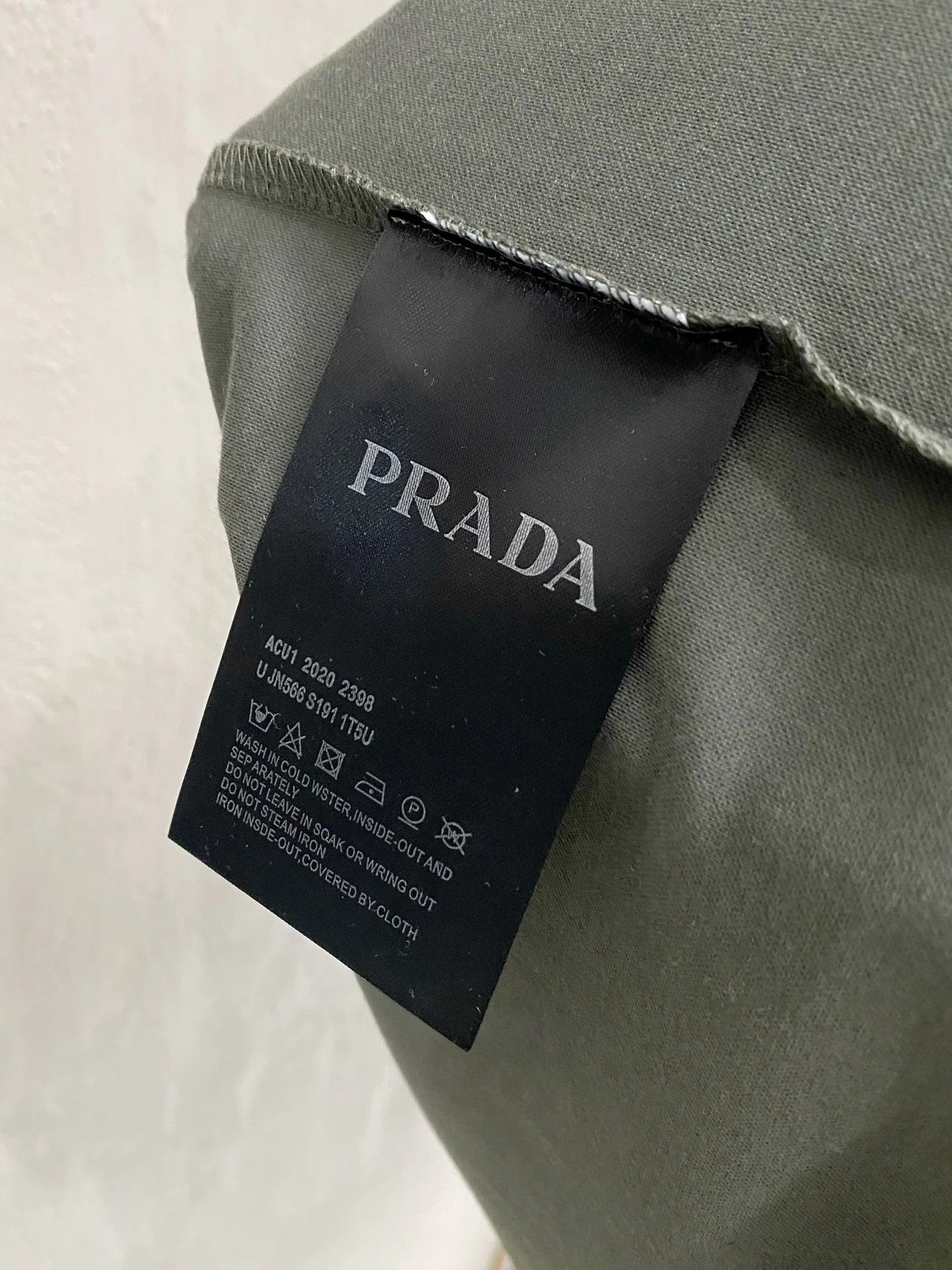 Men's T-Shirts PRADA 17444627