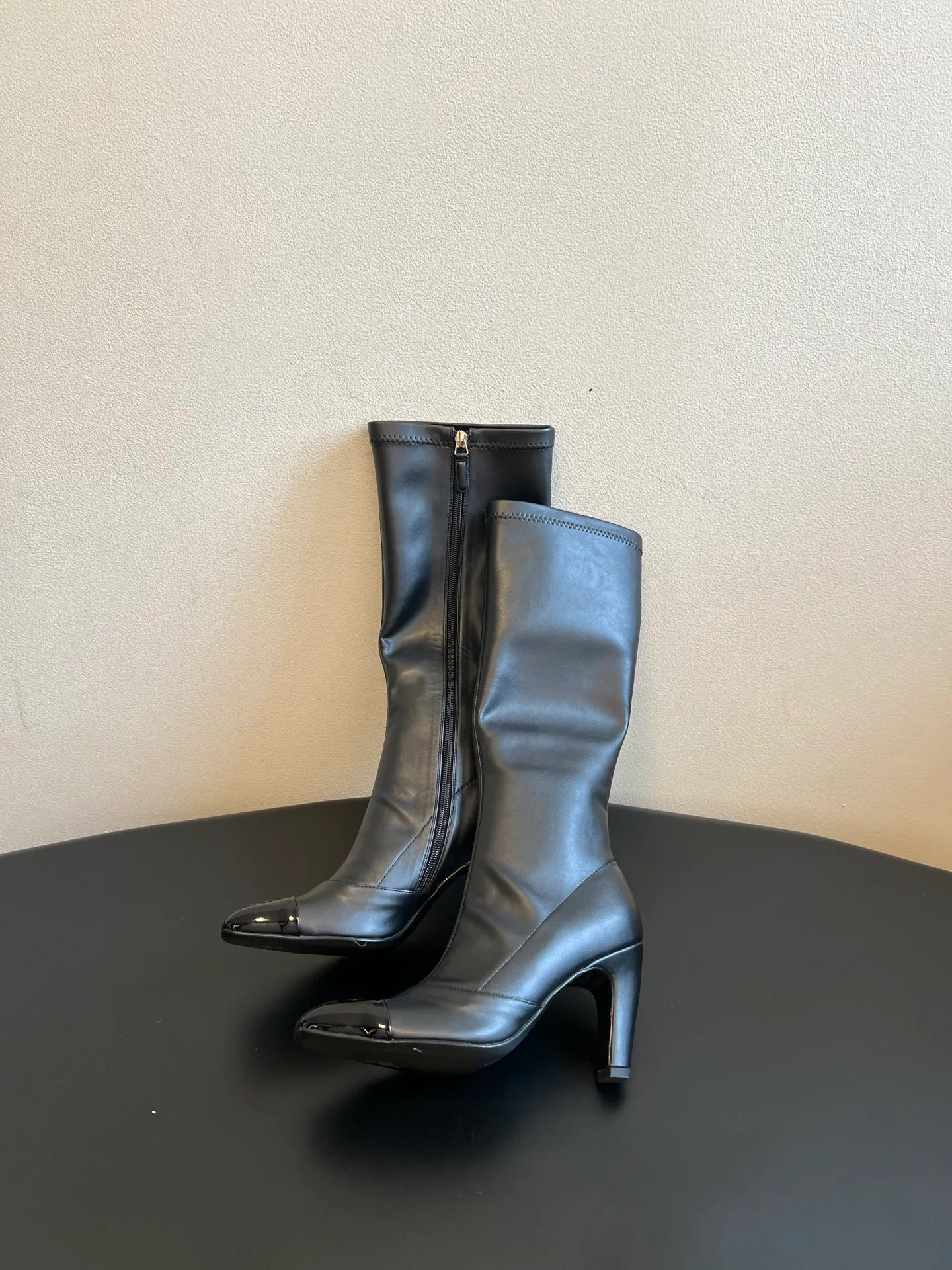 Women's Boots CHANEL 18137192