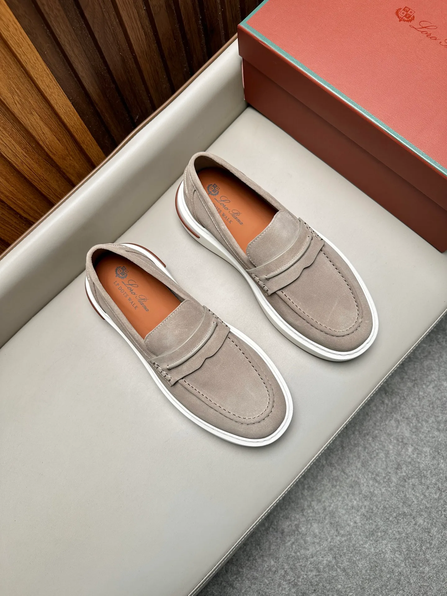 Men's Loafers And Dress Shoes LORO PIANA 18367873