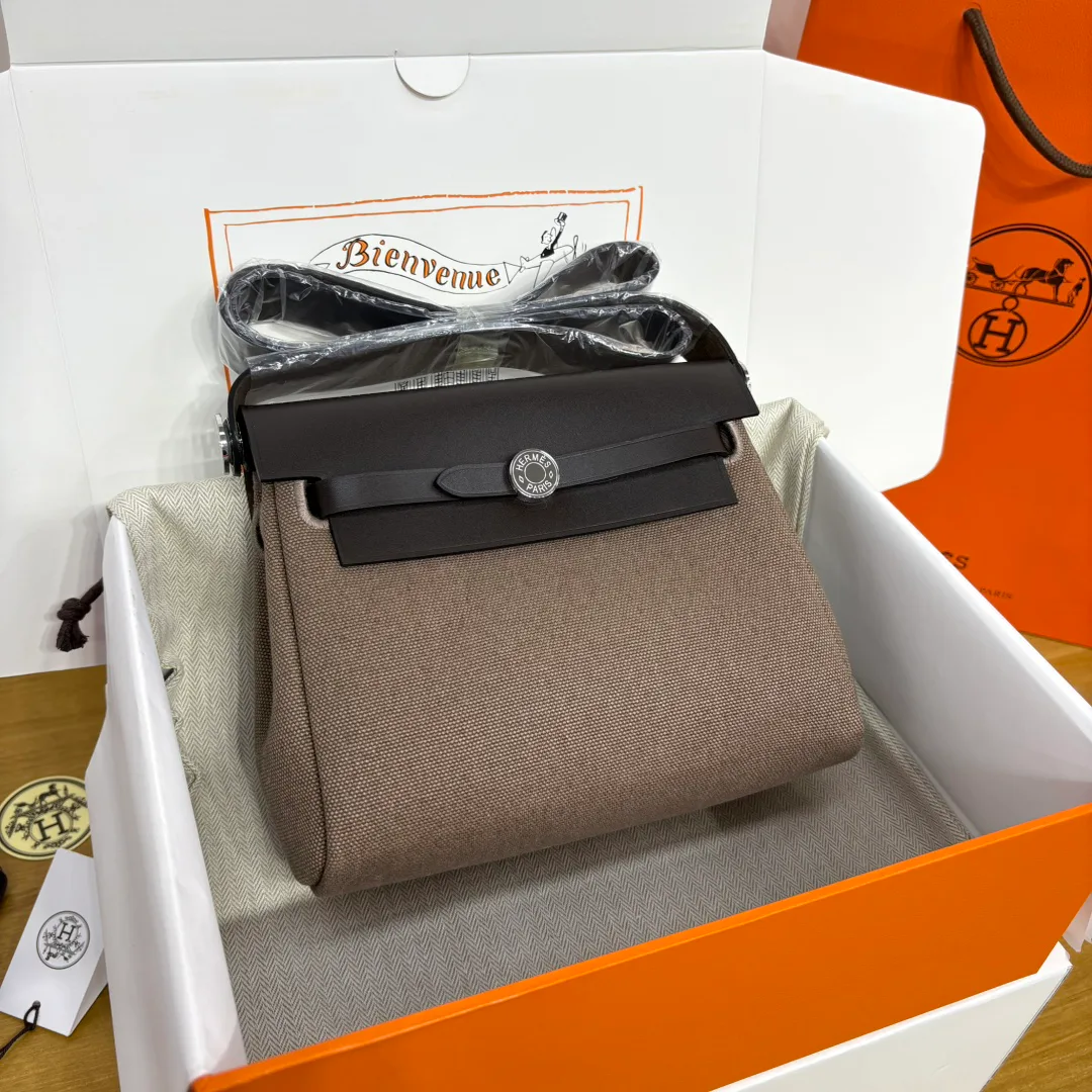 Women's Classic Handbags HERMES 18394489