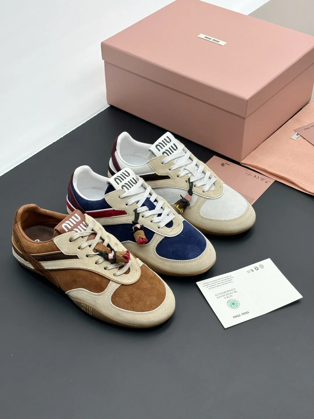 Women's Sneakers MIU MIU 18006257