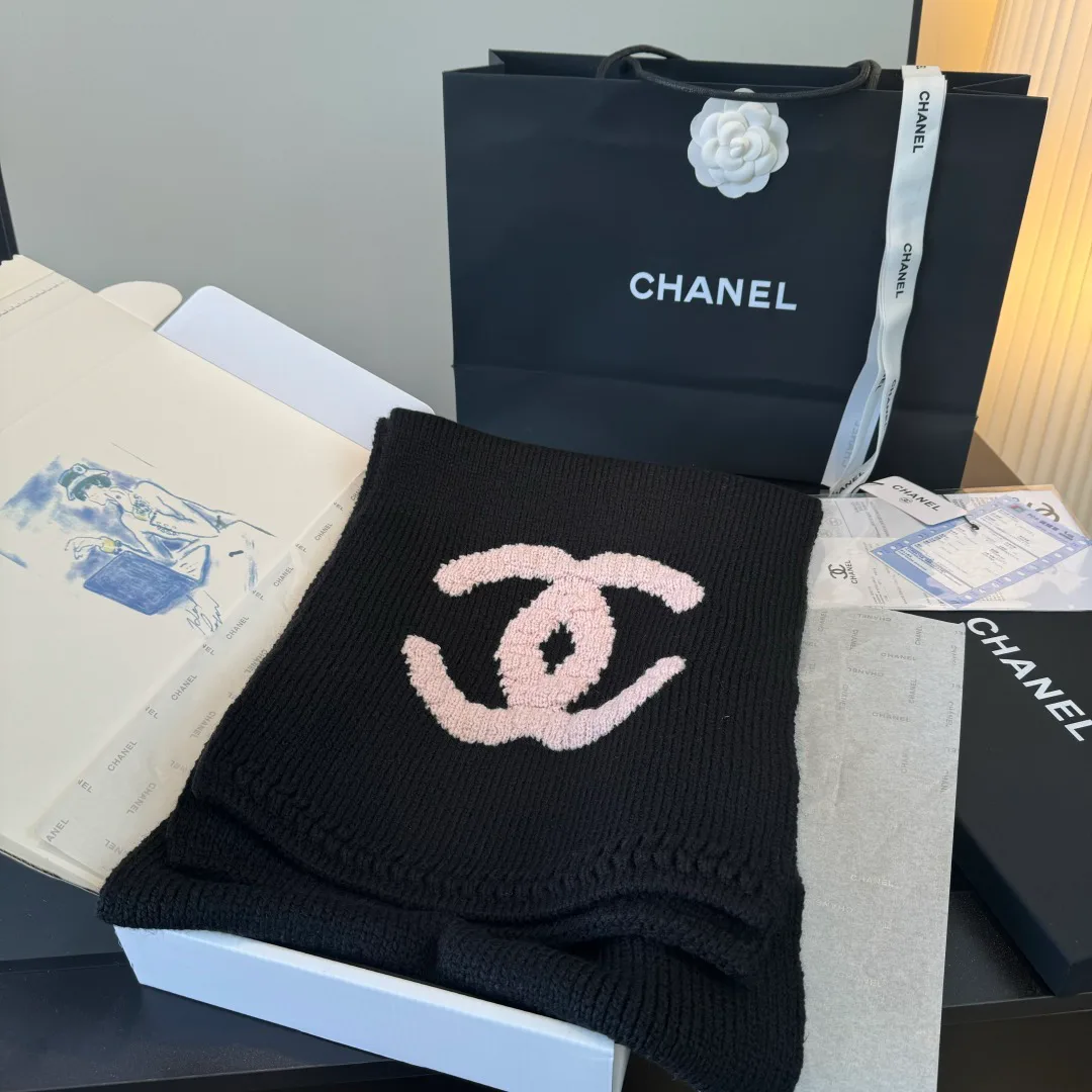 Scarves CHANEL 18003243