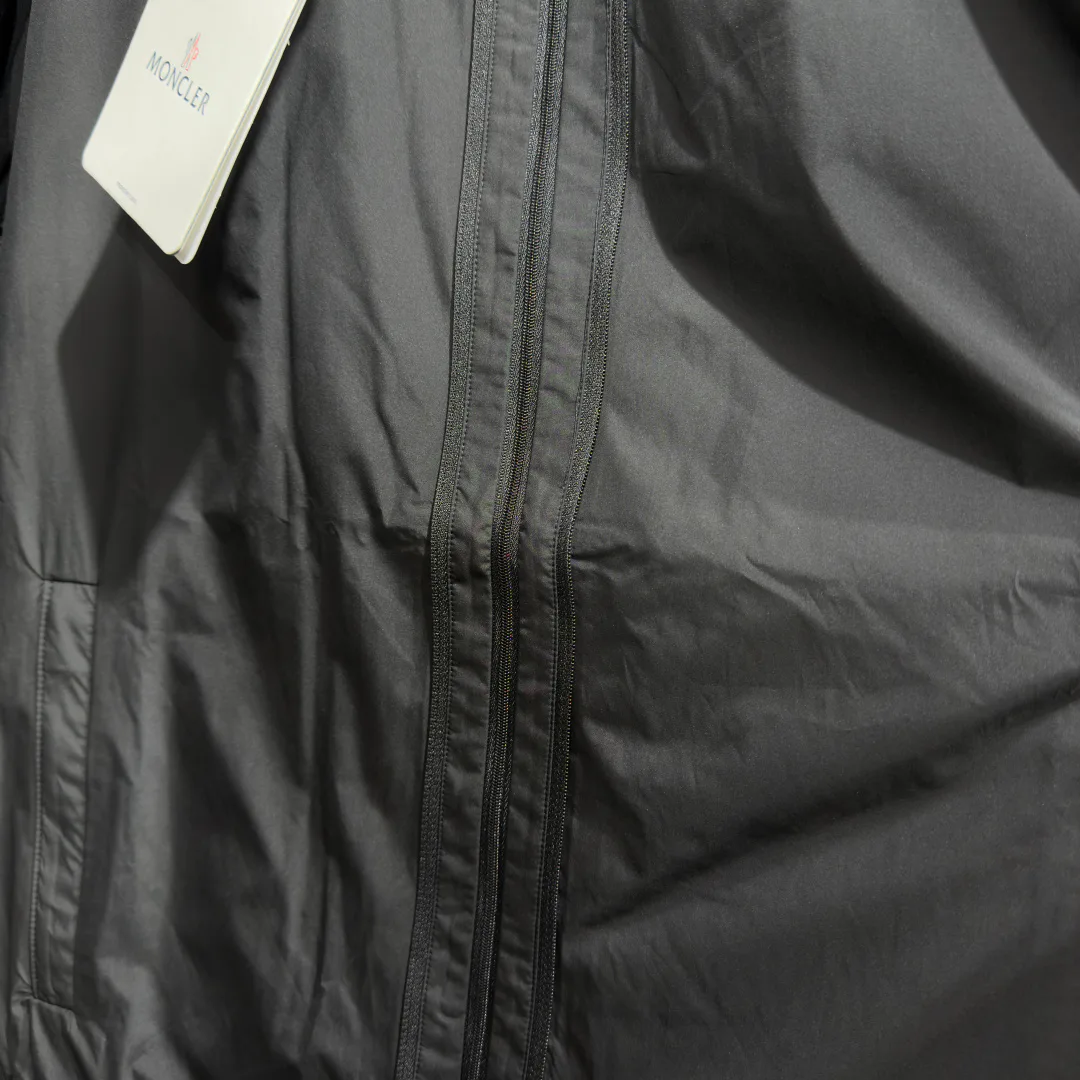 Men's Jackets And Down Jackets MONCLER 17577645