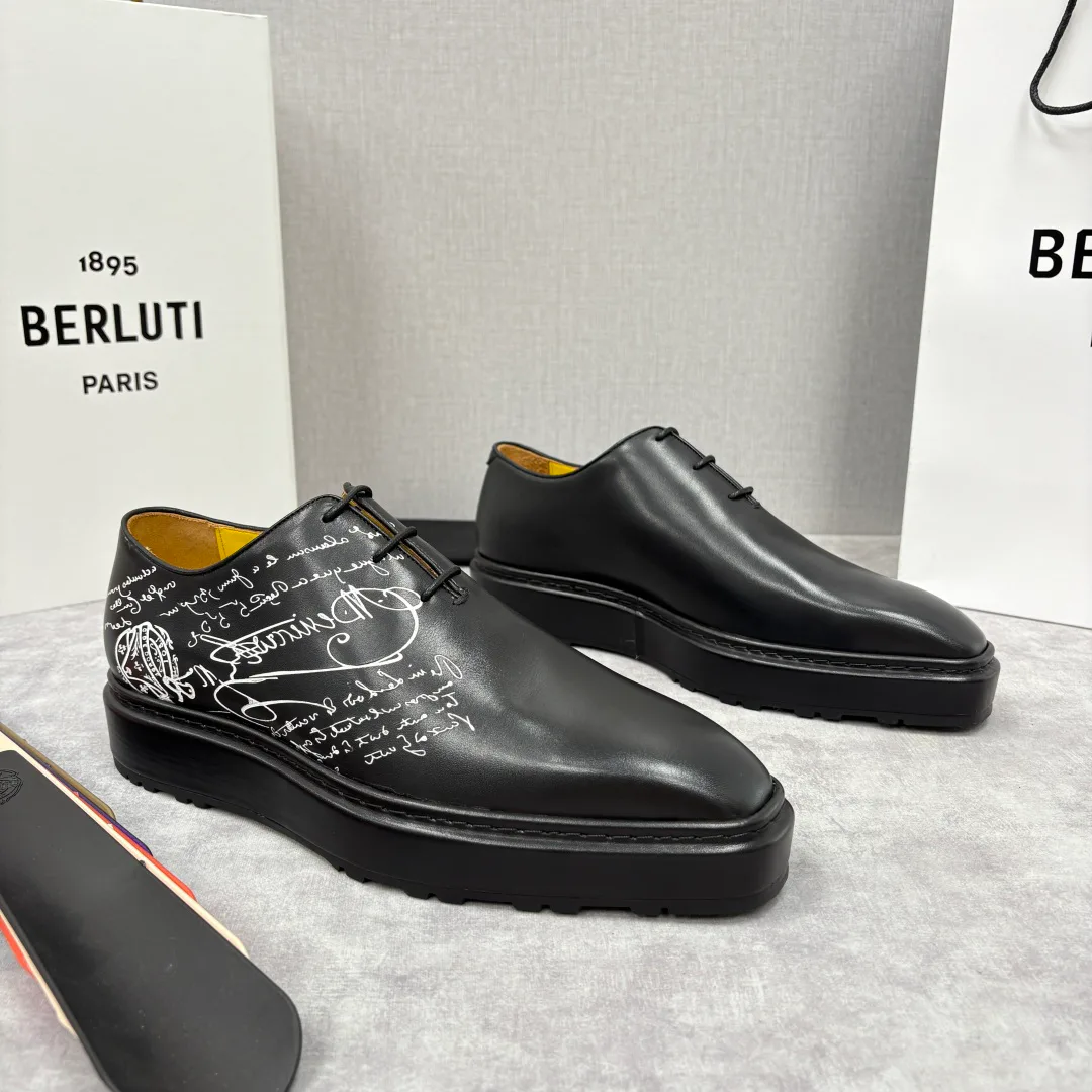 Men's Loafers And Dress Shoes BERLUTI 18117514