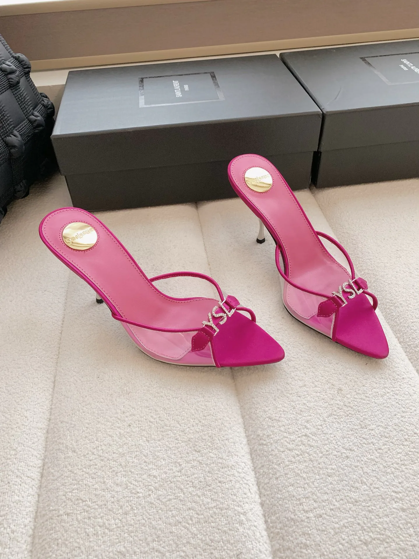 Women's Mules And Clogs SAINT LAURENT 17371767